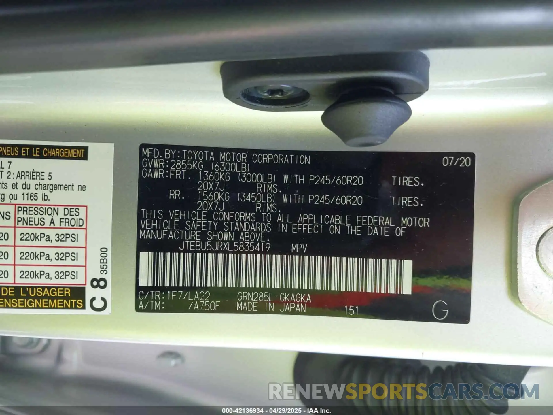 9 fotografías del automóvil dañado JTEBU5JRXL5835419 TOYOTA 4RUNNER 2020