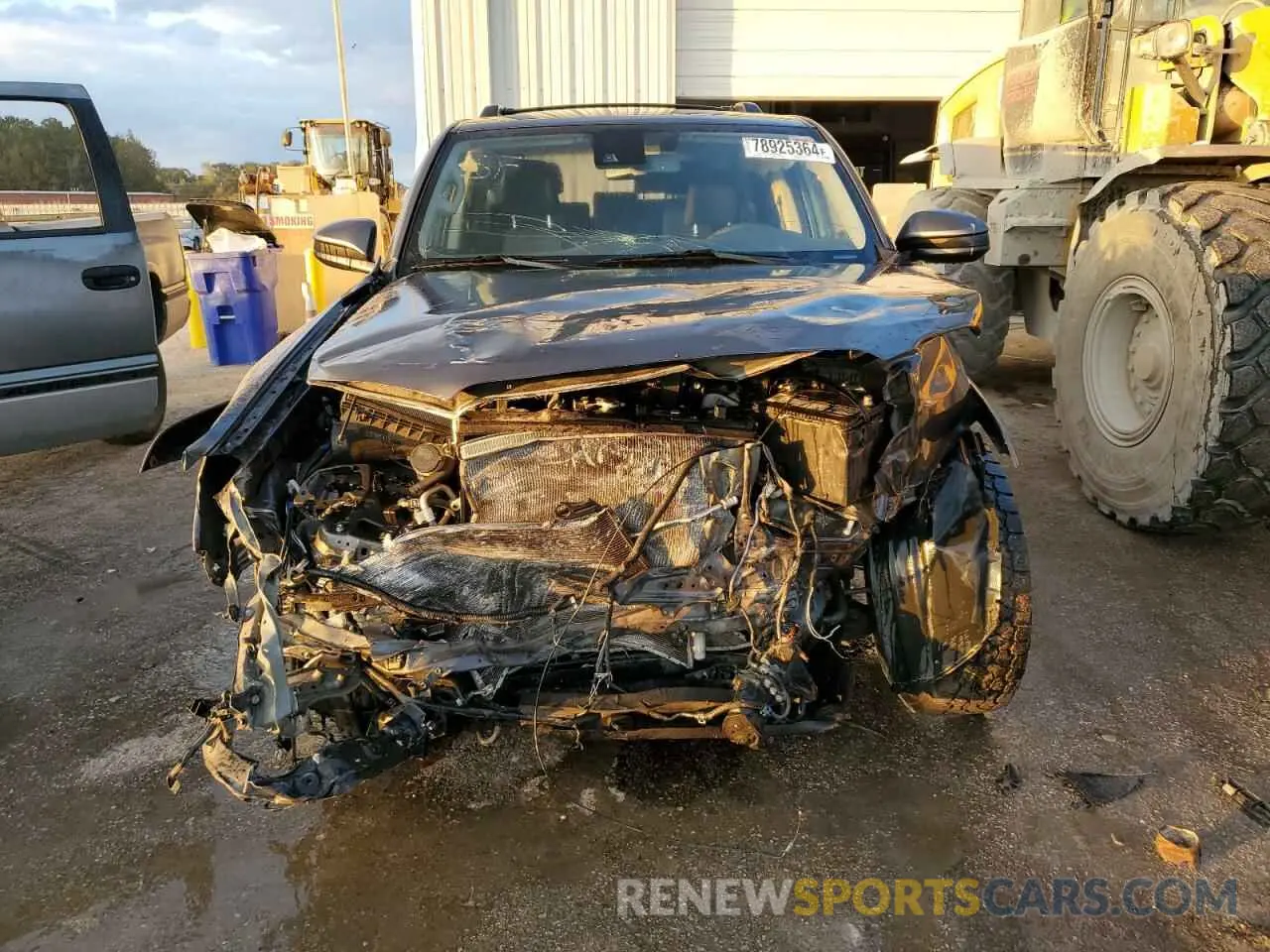5 fotografías del automóvil dañado JTEZU5JR1L5217954 TOYOTA 4RUNNER 2020