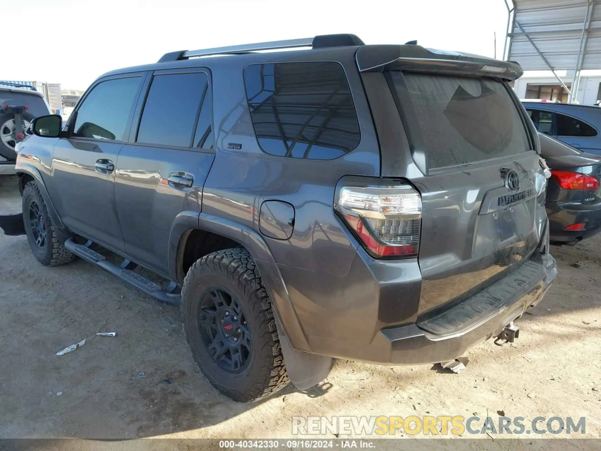 3 fotografías del automóvil dañado JTEZU5JR2L5218157 TOYOTA 4RUNNER 2020
