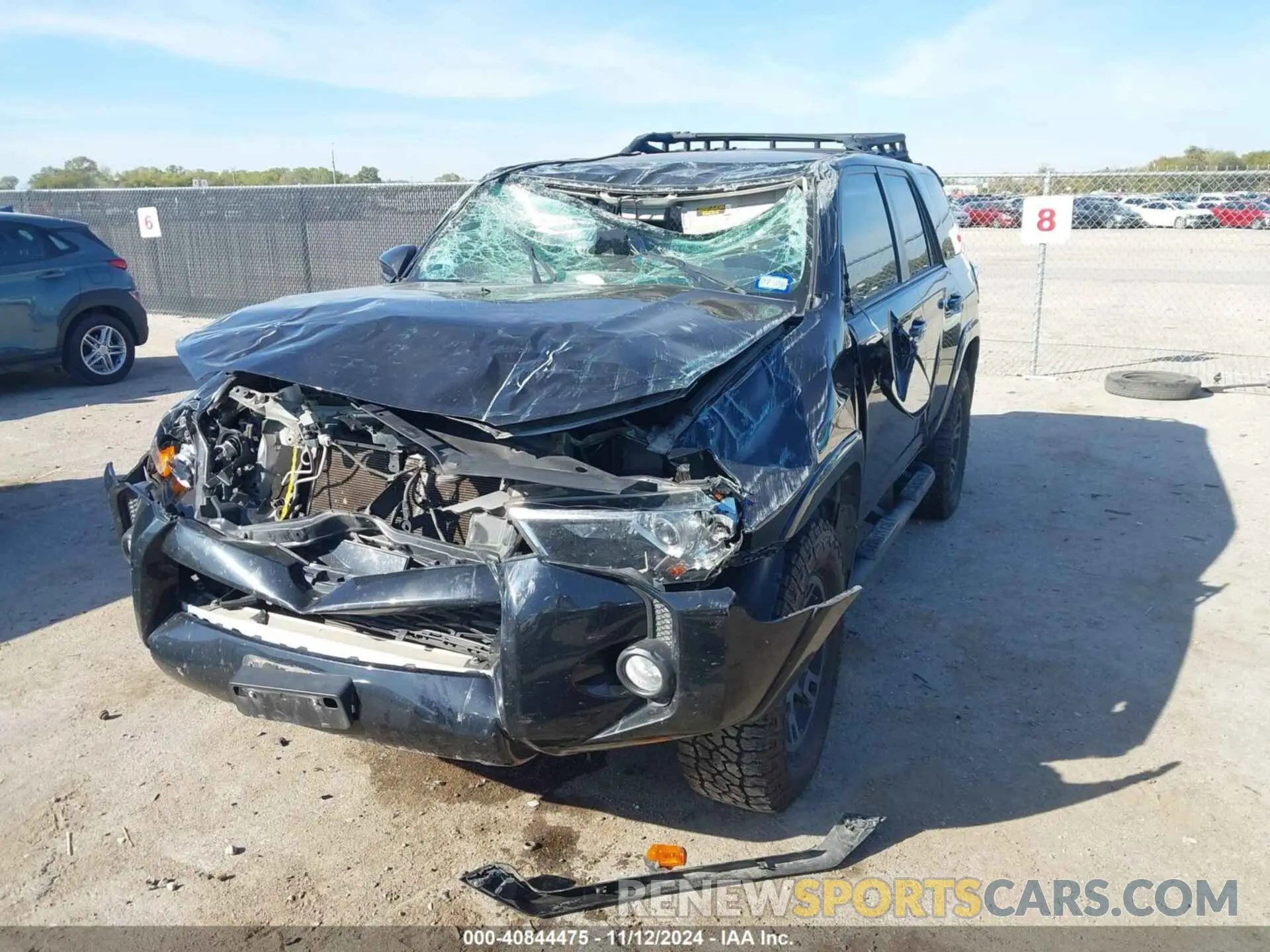 2 fotografías del automóvil dañado JTEZU5JR2L5224525 TOYOTA 4RUNNER 2020