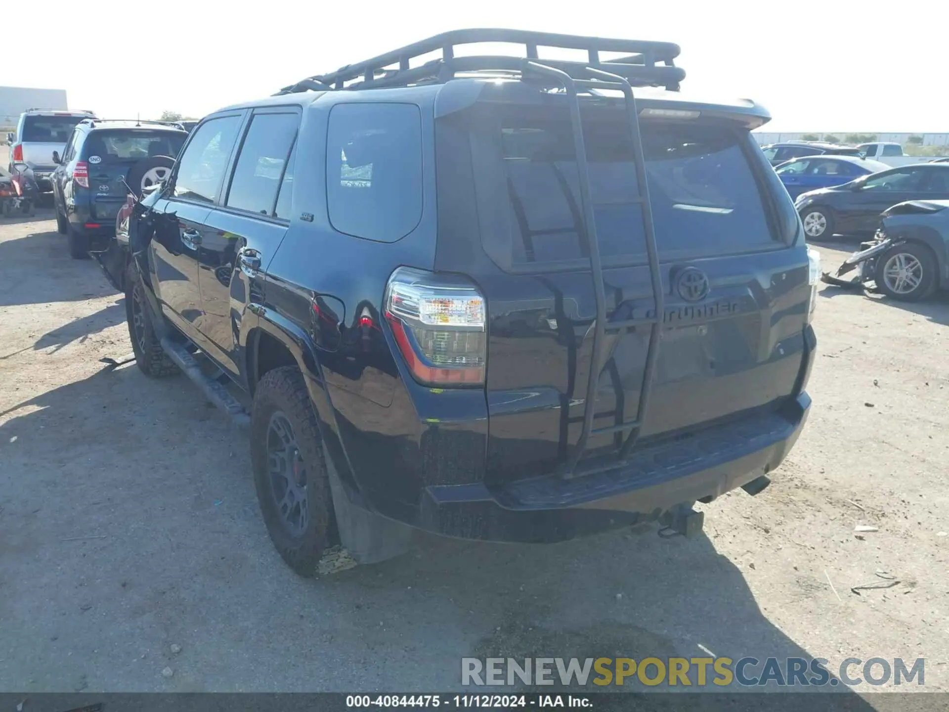 3 fotografías del automóvil dañado JTEZU5JR2L5224525 TOYOTA 4RUNNER 2020