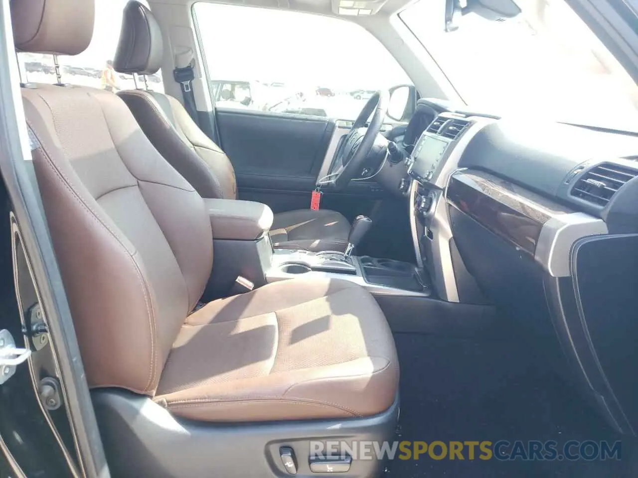 5 fotografías del automóvil dañado JTEZU5JR3L5217065 TOYOTA 4RUNNER 2020