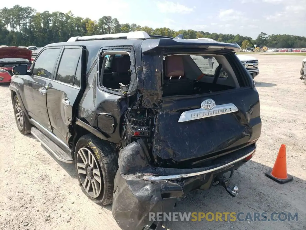9 fotografías del automóvil dañado JTEZU5JR3L5217065 TOYOTA 4RUNNER 2020