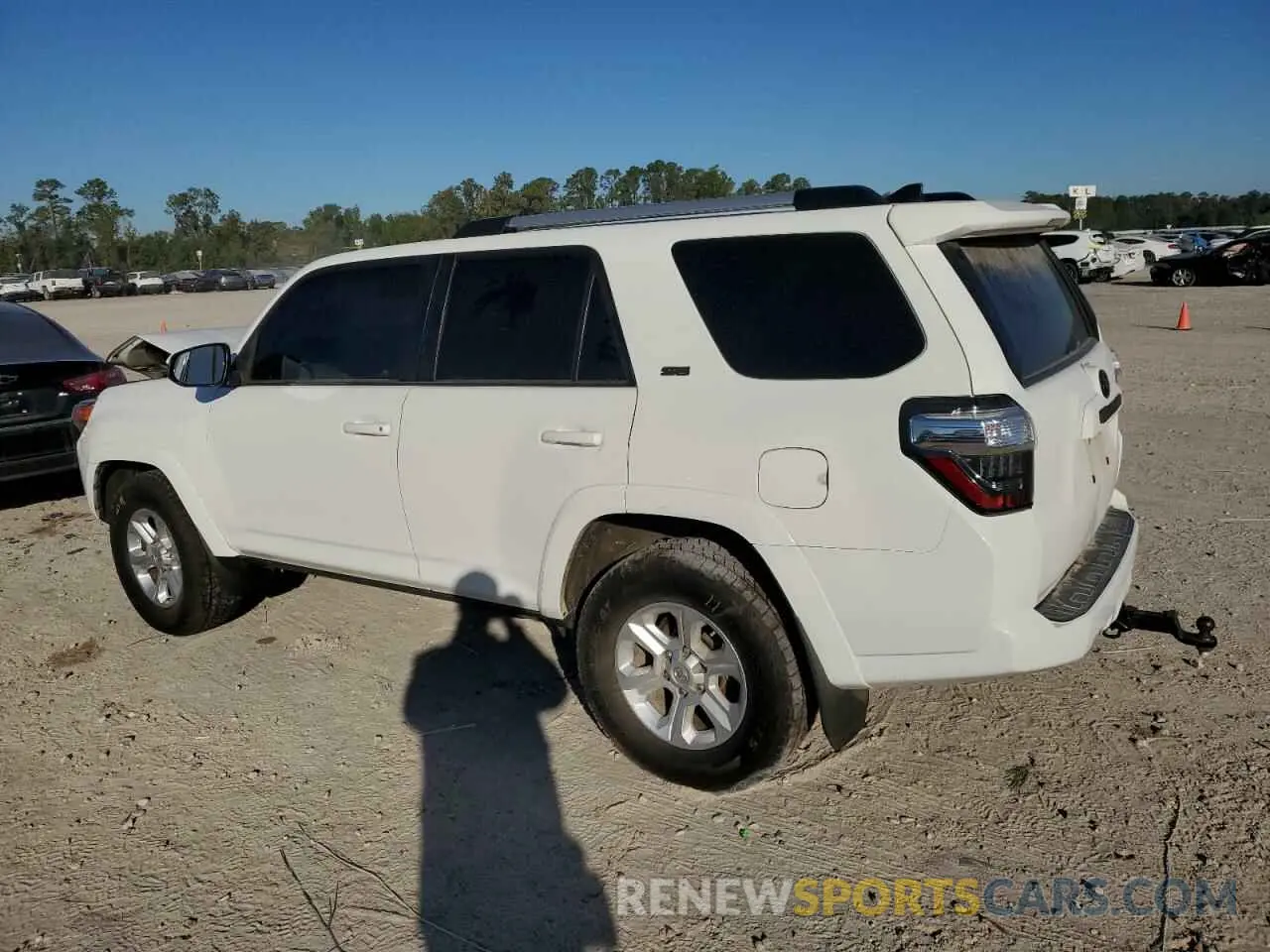 2 fotografías del automóvil dañado JTEZU5JR3L5217549 TOYOTA 4RUNNER 2020