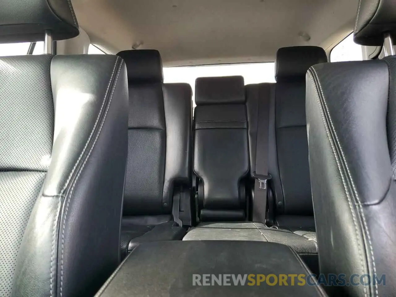 10 fotografías del automóvil dañado JTEZU5JR3L5228003 TOYOTA 4RUNNER 2020