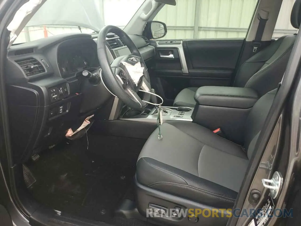 7 fotografías del automóvil dañado JTEZU5JR4L5223215 TOYOTA 4RUNNER 2020