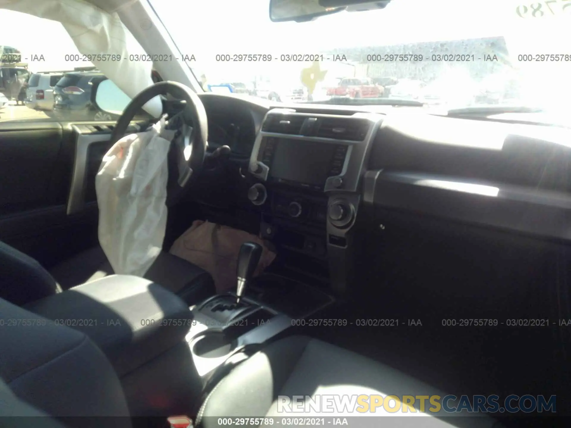 5 fotografías del automóvil dañado JTEZU5JR4L5225143 TOYOTA 4RUNNER 2020