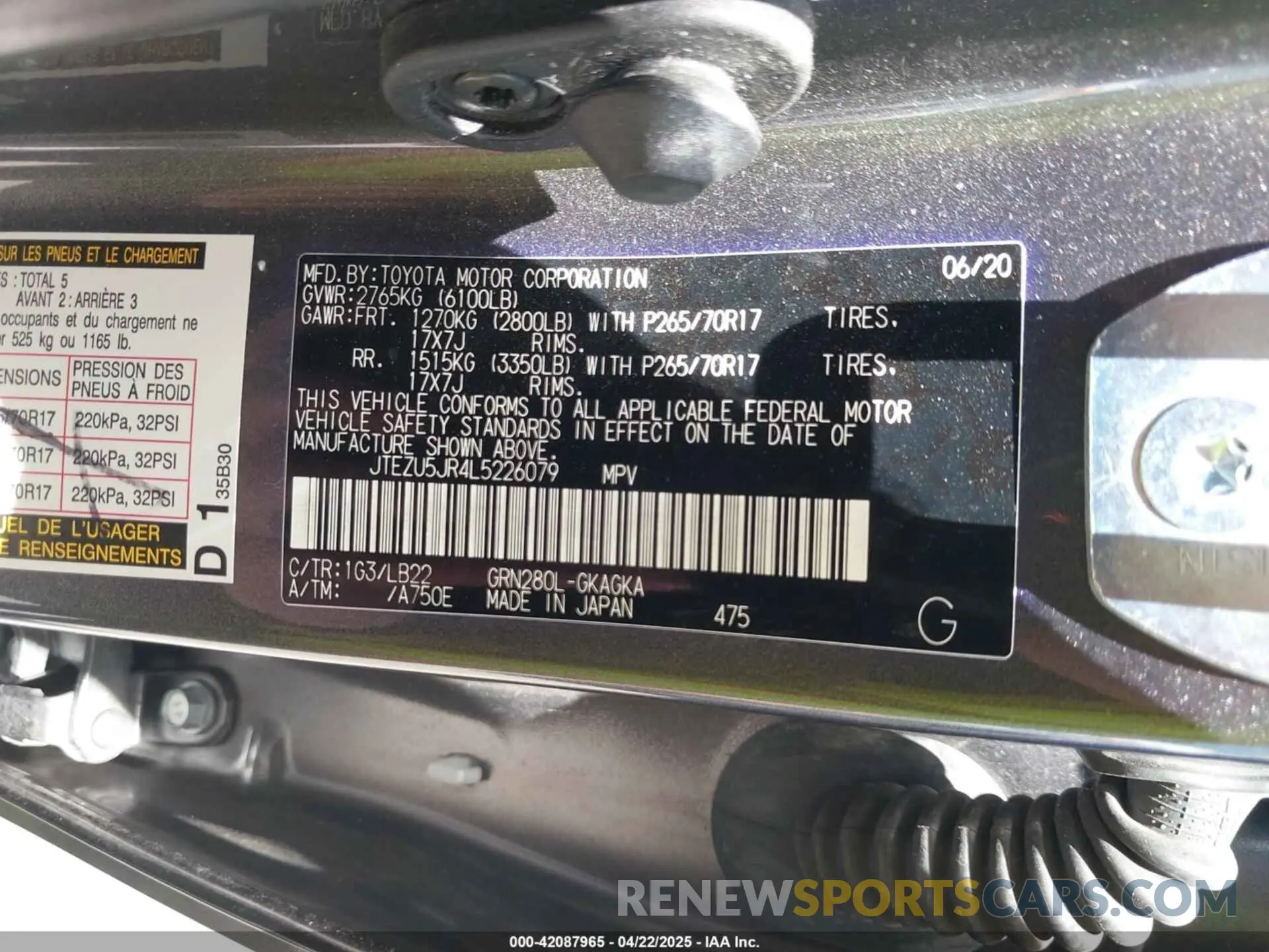 9 fotografías del automóvil dañado JTEZU5JR4L5226079 TOYOTA 4RUNNER 2020