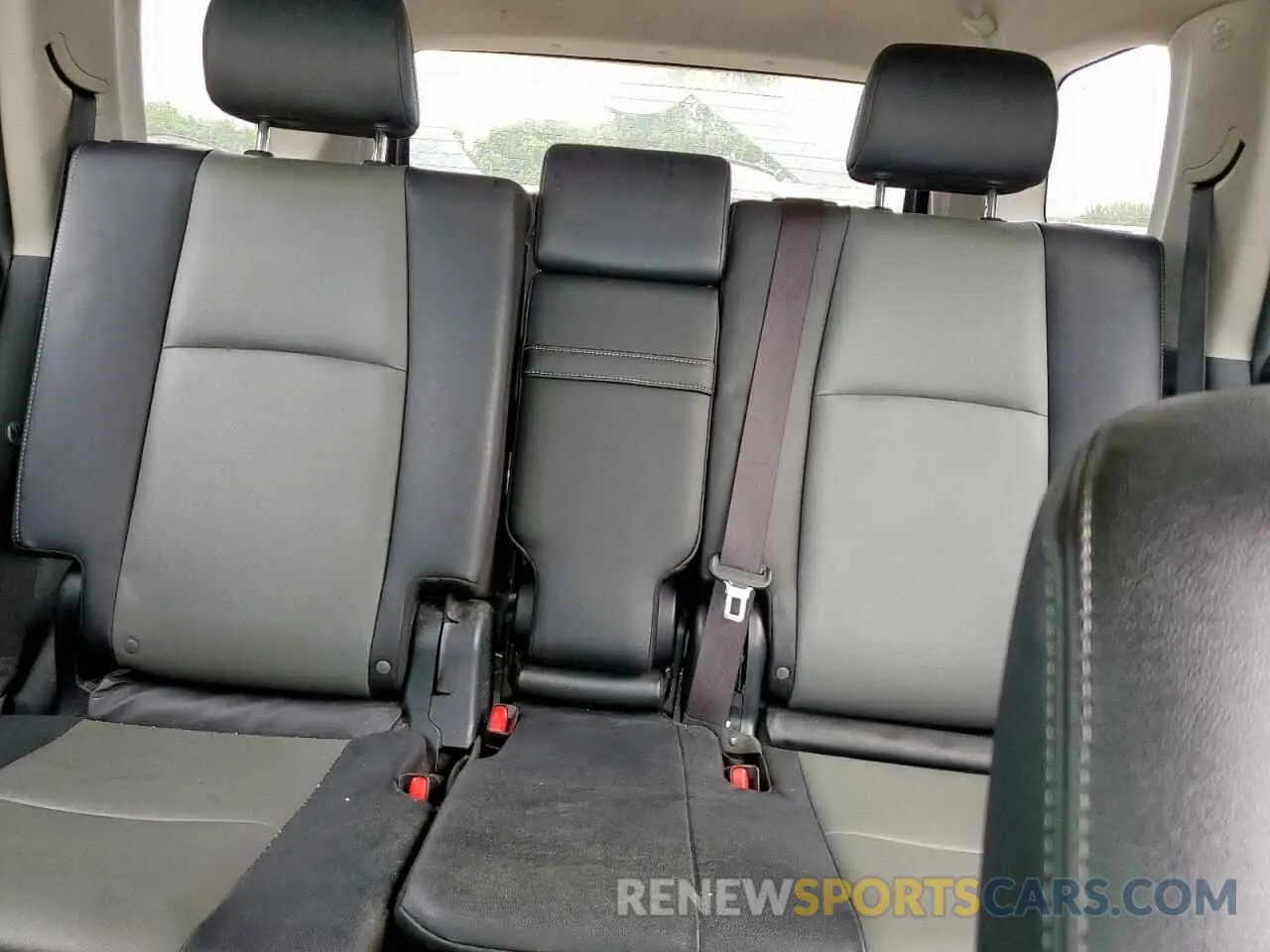10 fotografías del automóvil dañado JTEZU5JR5L5214264 TOYOTA 4RUNNER 2020