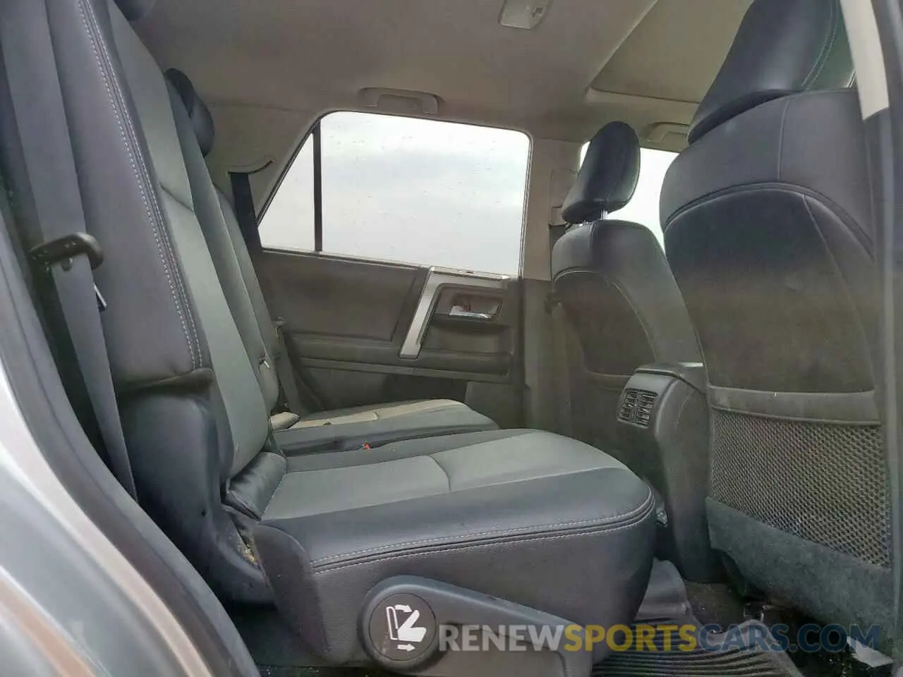 11 fotografías del automóvil dañado JTEZU5JR5L5214264 TOYOTA 4RUNNER 2020
