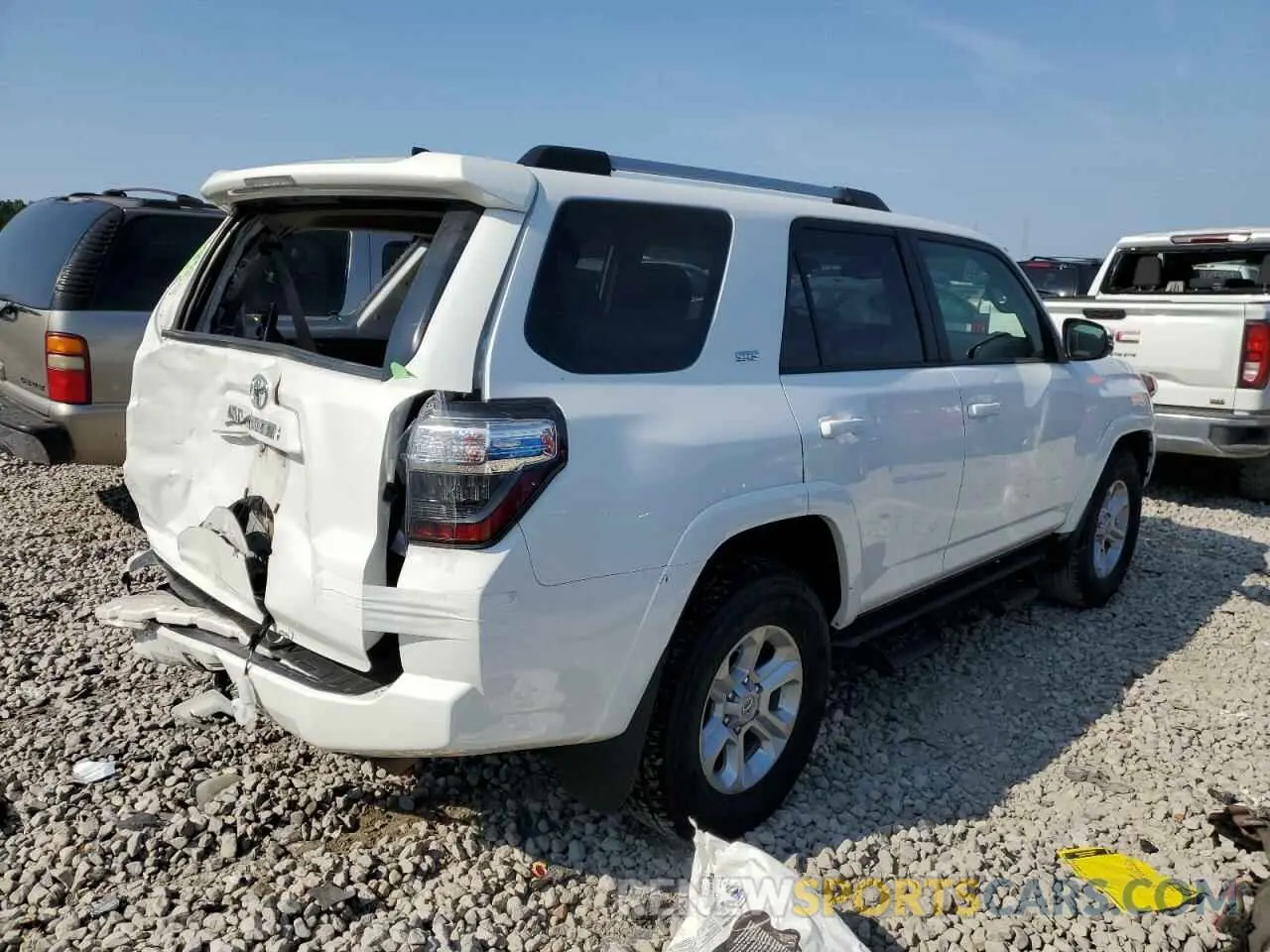 3 fotografías del automóvil dañado JTEZU5JR5L5219089 TOYOTA 4RUNNER 2020