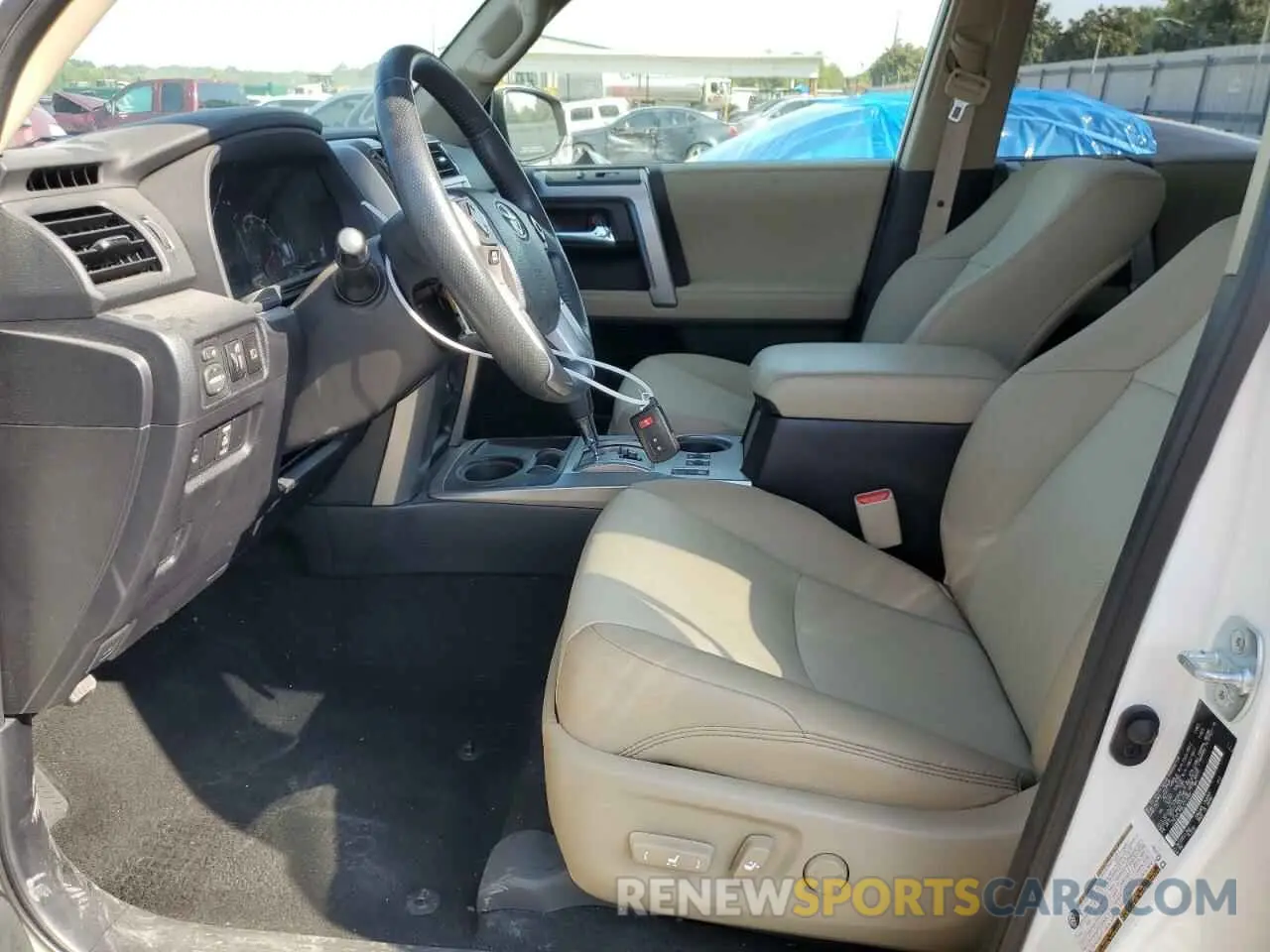 7 fotografías del automóvil dañado JTEZU5JR5L5219089 TOYOTA 4RUNNER 2020