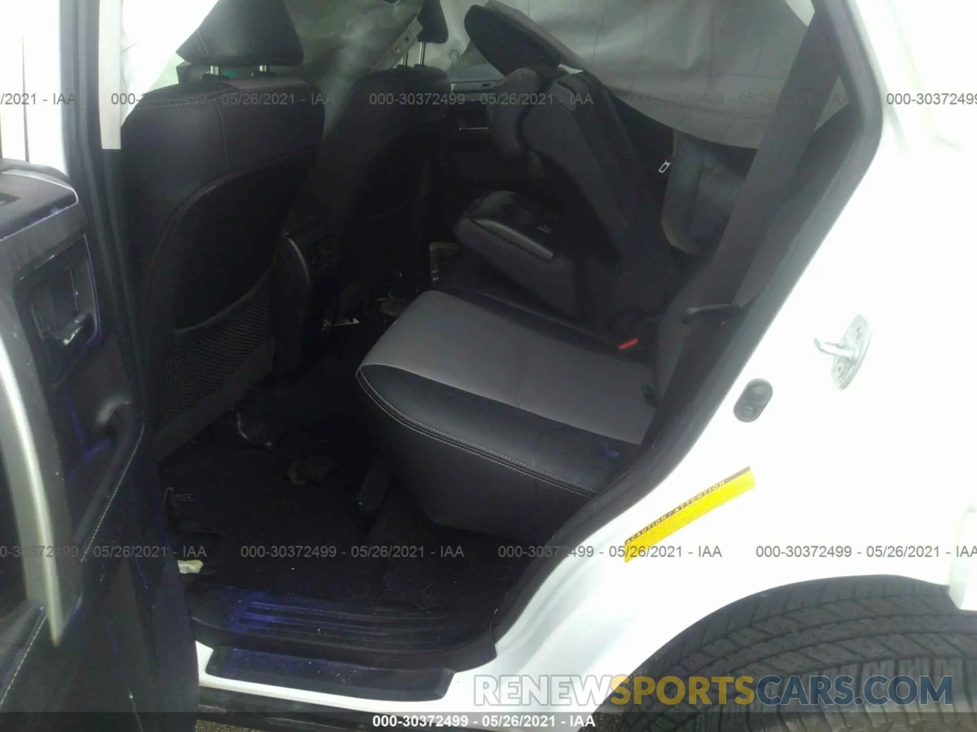 8 fotografías del automóvil dañado JTEZU5JR6L5215116 TOYOTA 4RUNNER 2020
