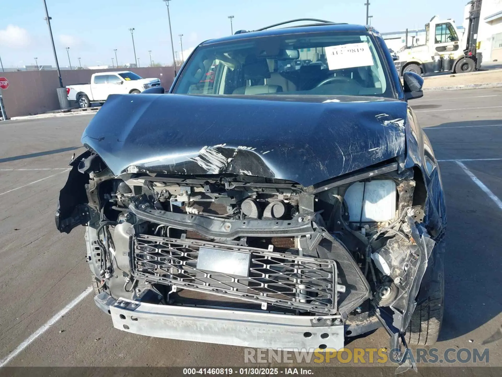 6 fotografías del automóvil dañado JTEZU5JR7L5226612 TOYOTA 4RUNNER 2020