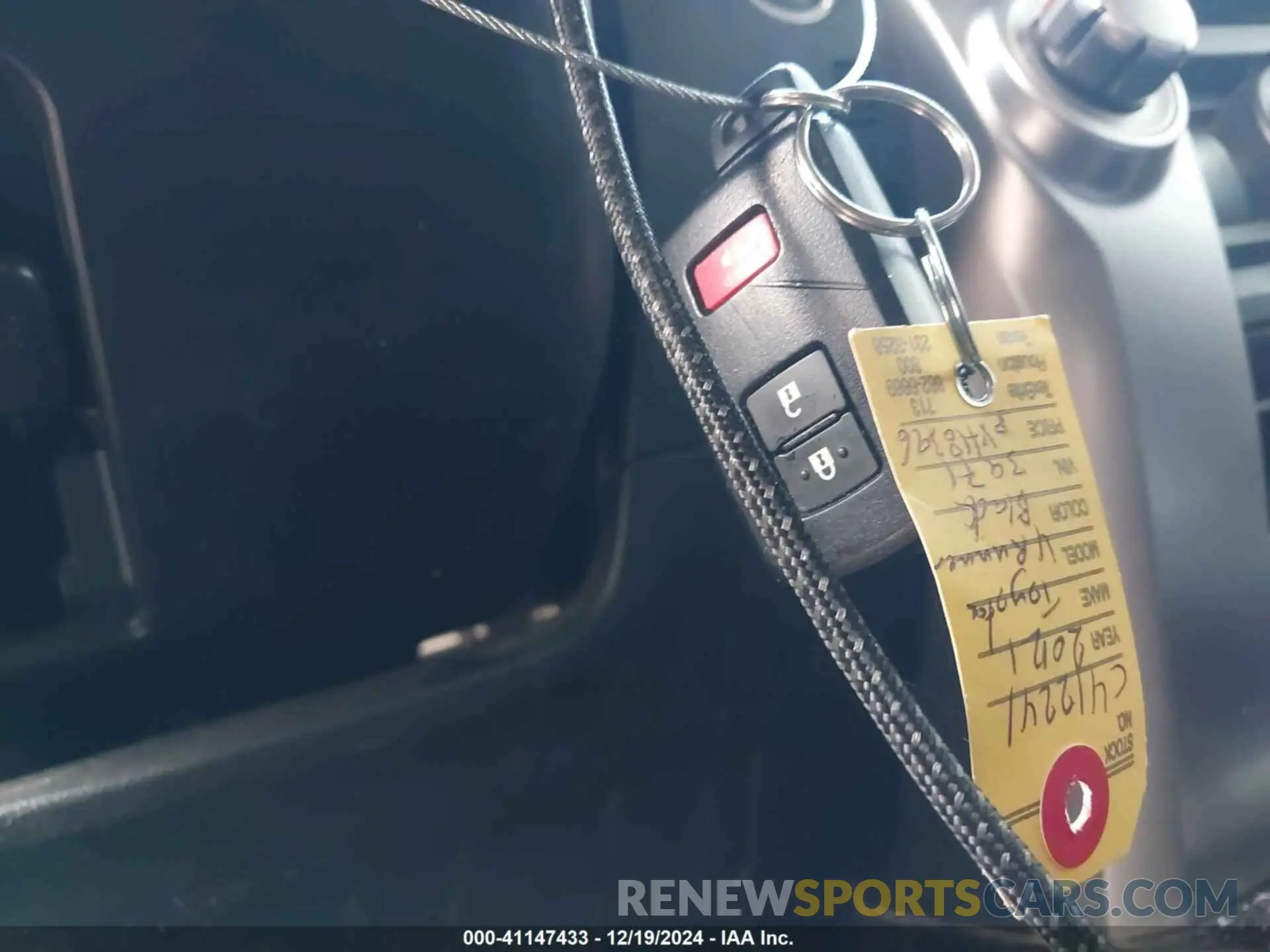 11 fotografías del automóvil dañado JTEBU5JR6M5953971 TOYOTA 4RUNNER 2021