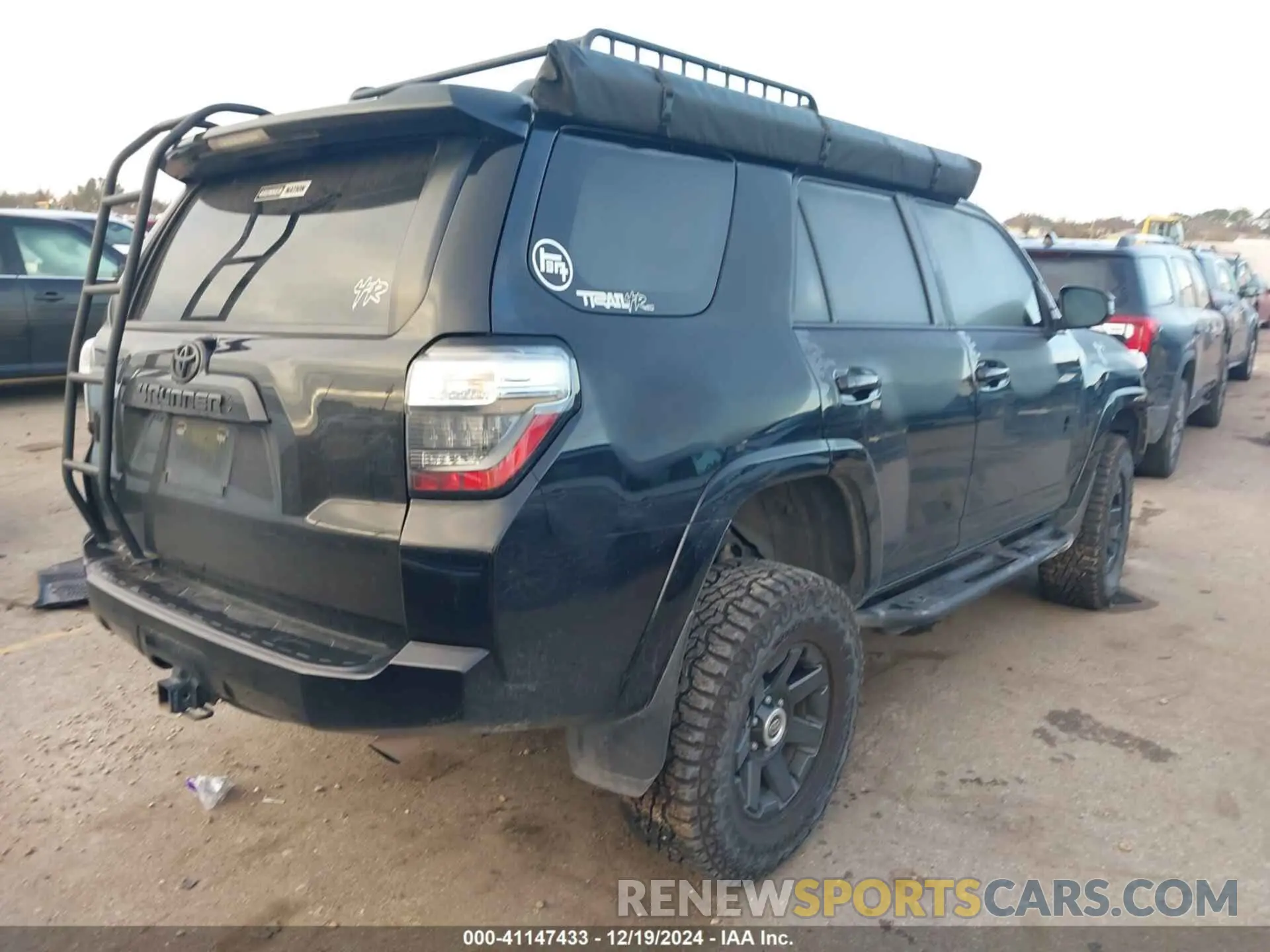 4 fotografías del automóvil dañado JTEBU5JR6M5953971 TOYOTA 4RUNNER 2021
