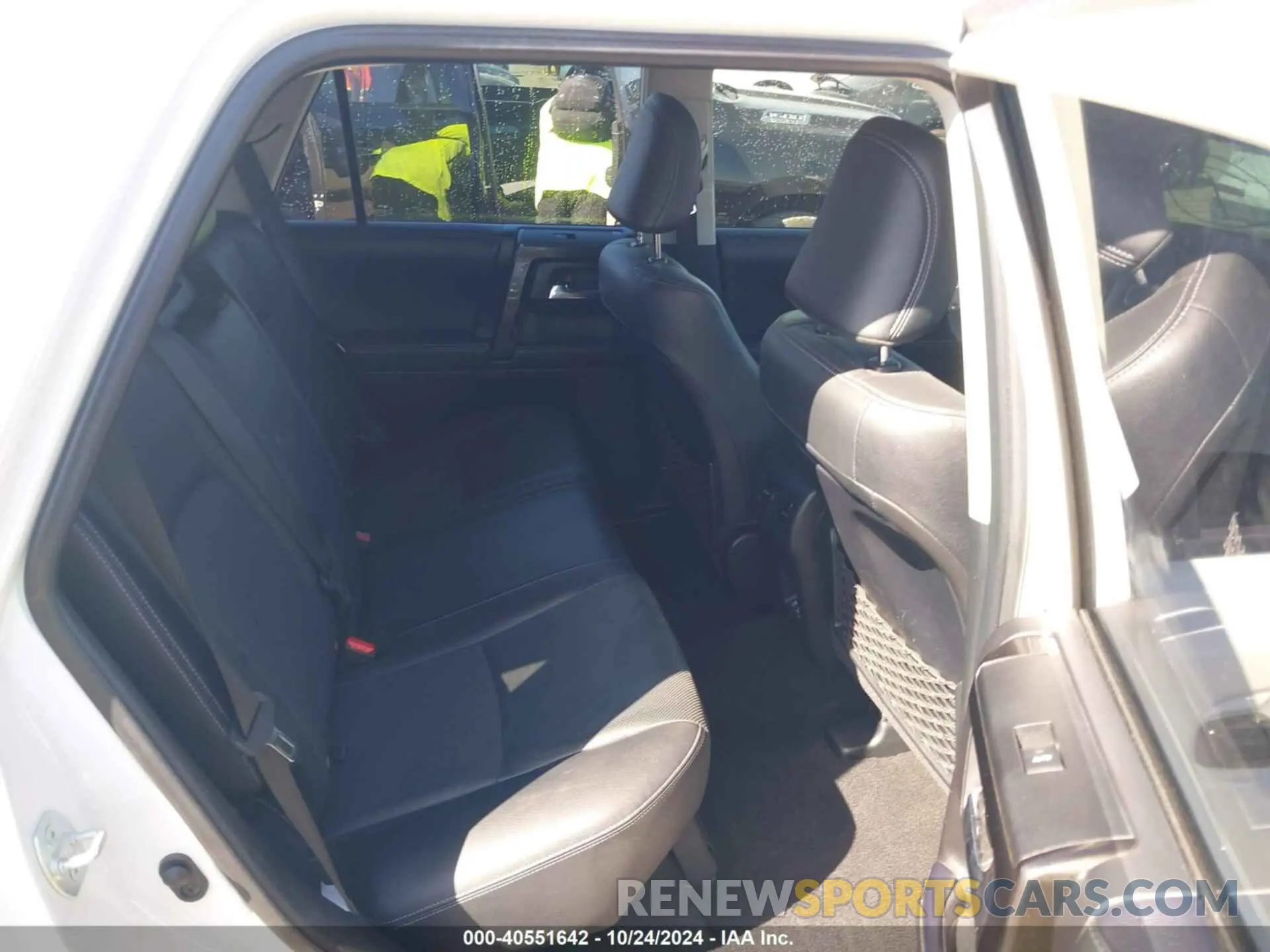8 fotografías del automóvil dañado JTECU5JR7M5229632 TOYOTA 4RUNNER 2021