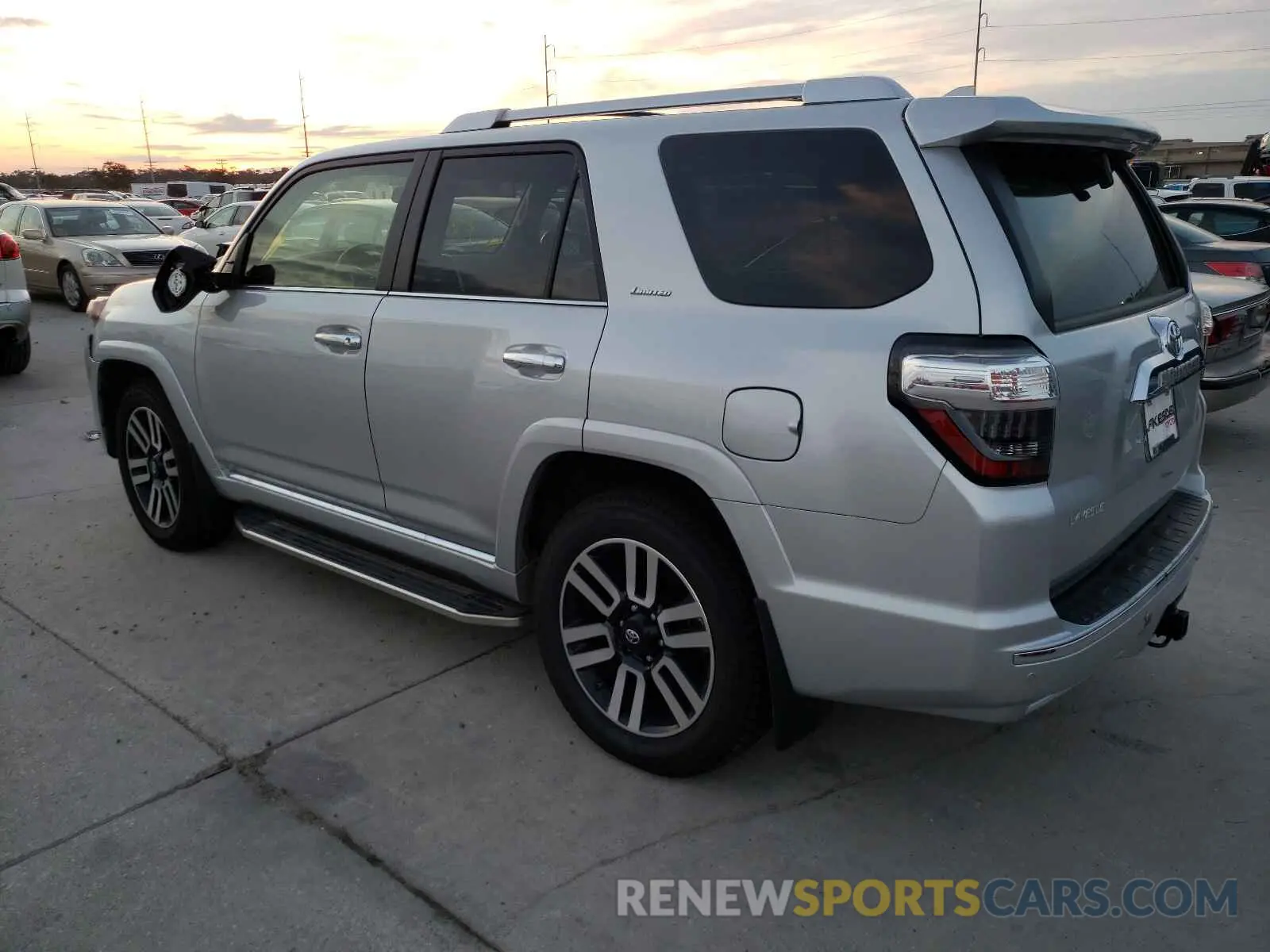 3 fotografías del automóvil dañado JTEDU5JR1M5249363 TOYOTA 4RUNNER 2021