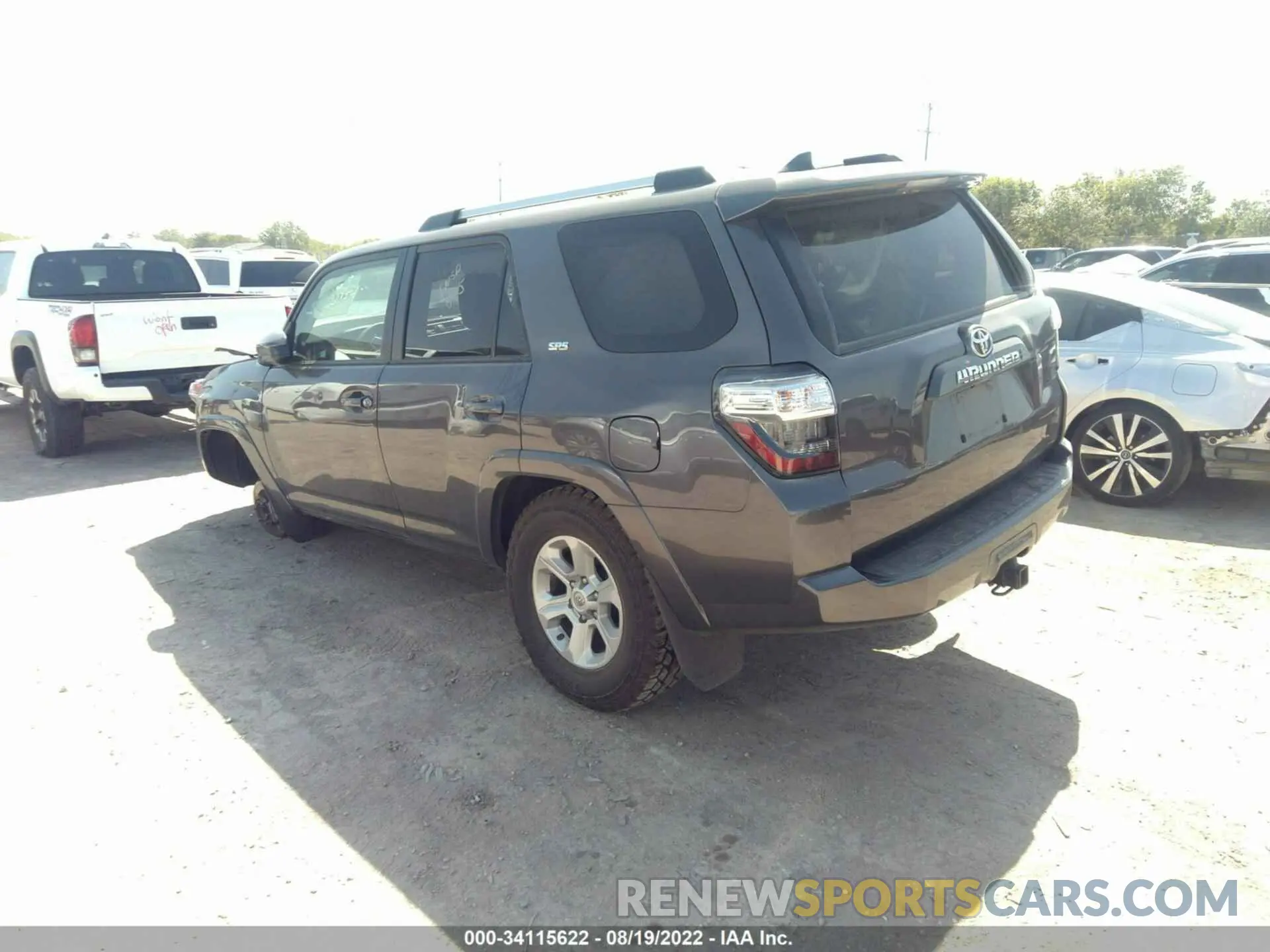 3 fotografías del automóvil dañado JTEEU5JR5M5240170 TOYOTA 4RUNNER 2021
