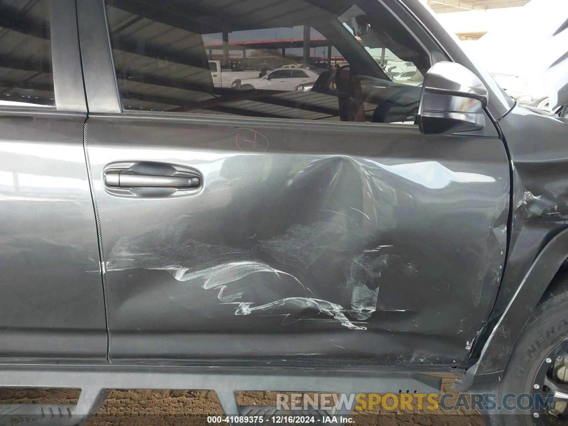 6 fotografías del automóvil dañado JTEEU5JR6M5238900 TOYOTA 4RUNNER 2021