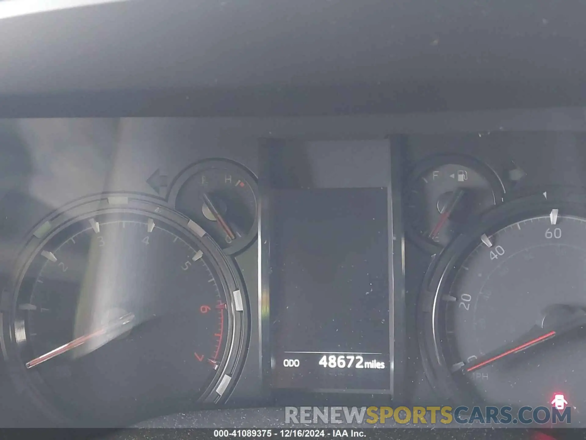 7 fotografías del automóvil dañado JTEEU5JR6M5238900 TOYOTA 4RUNNER 2021