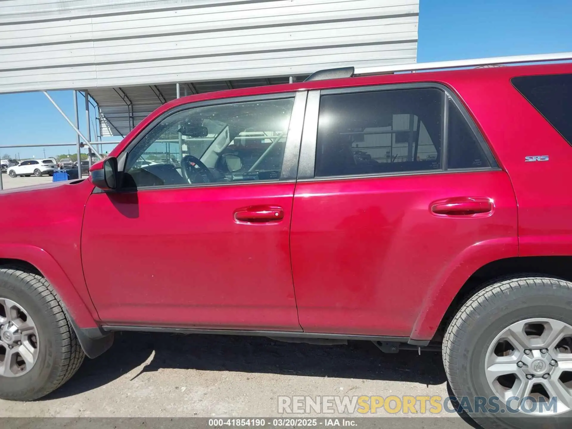 15 fotografías del automóvil dañado JTEEU5JR9M5236350 TOYOTA 4RUNNER 2021