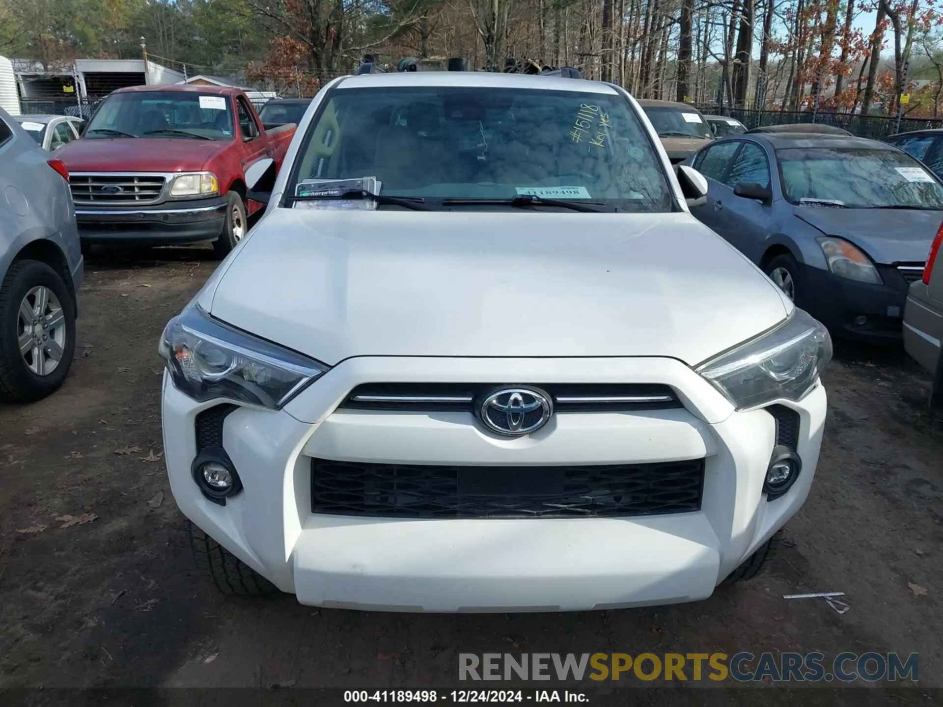 12 fotografías del automóvil dañado JTEEU5JR9M5238986 TOYOTA 4RUNNER 2021