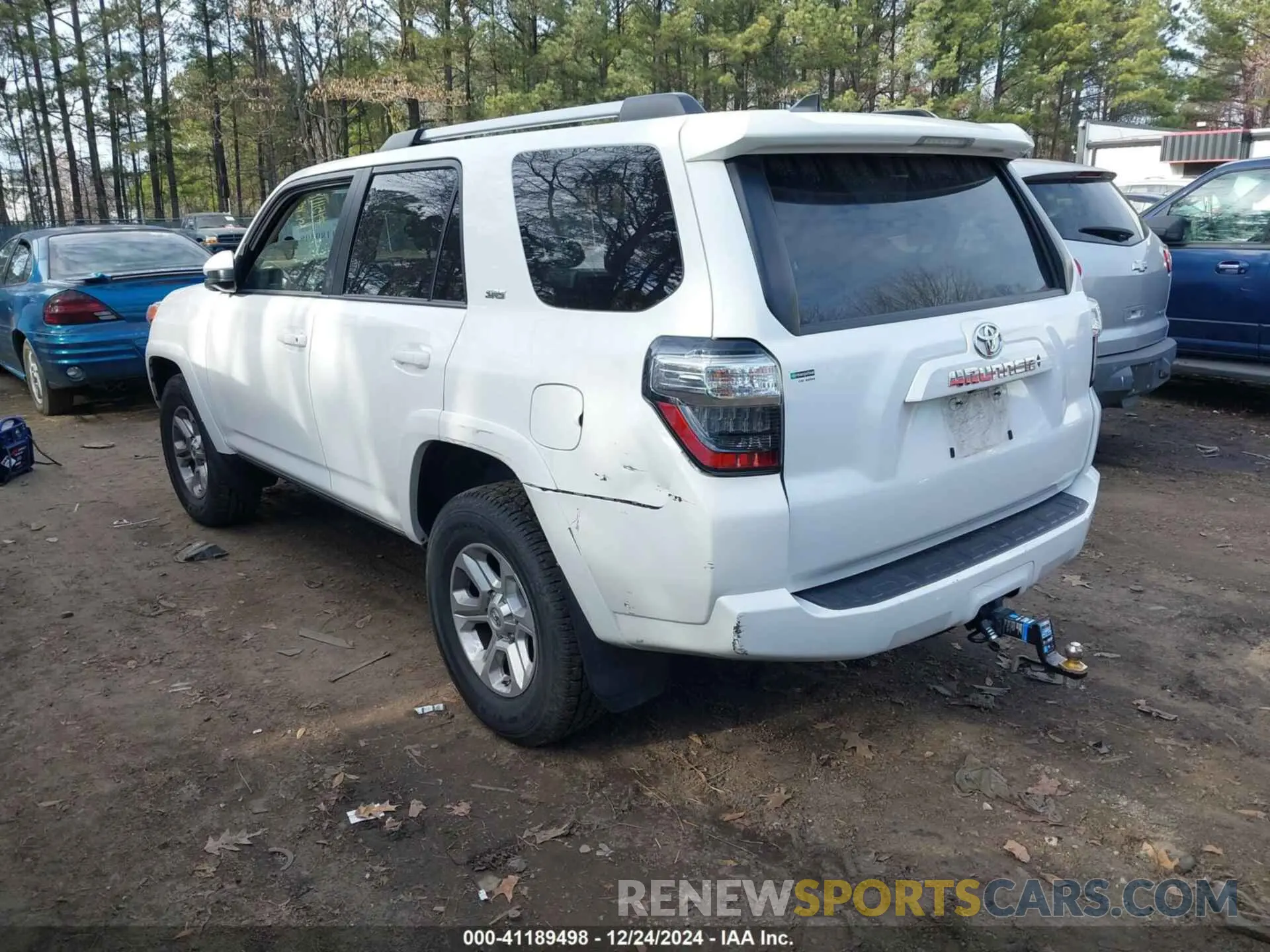 3 fotografías del automóvil dañado JTEEU5JR9M5238986 TOYOTA 4RUNNER 2021