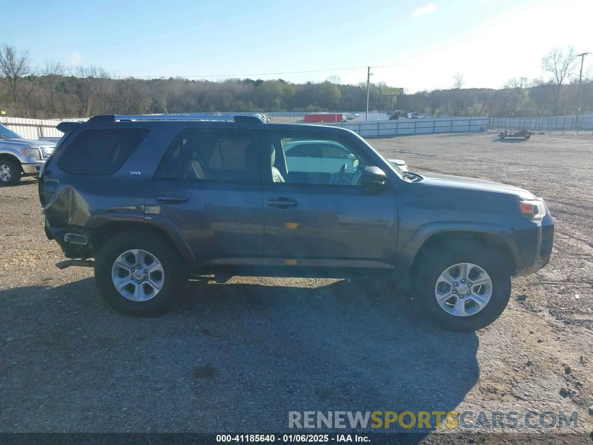 14 fotografías del automóvil dañado JTEEU5JRXM5235997 TOYOTA 4RUNNER 2021