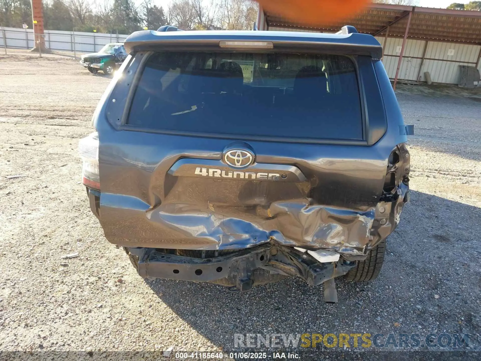 17 fotografías del automóvil dañado JTEEU5JRXM5235997 TOYOTA 4RUNNER 2021