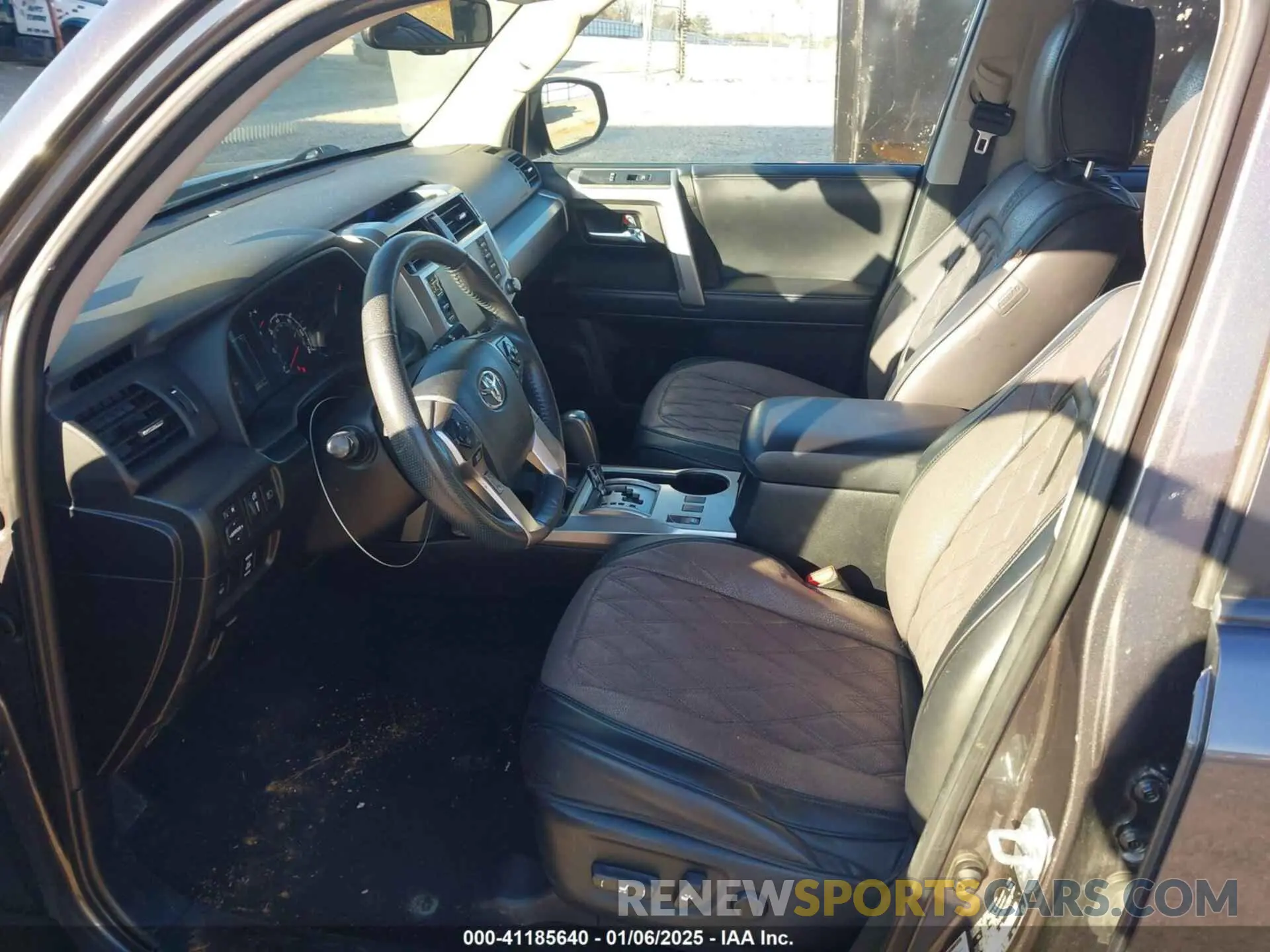 22 fotografías del automóvil dañado JTEEU5JRXM5235997 TOYOTA 4RUNNER 2021