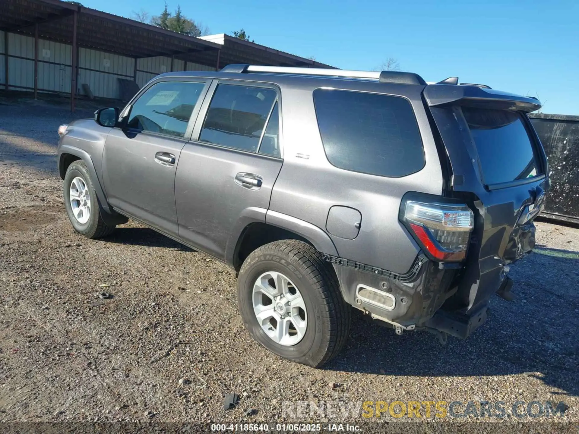 3 fotografías del automóvil dañado JTEEU5JRXM5235997 TOYOTA 4RUNNER 2021