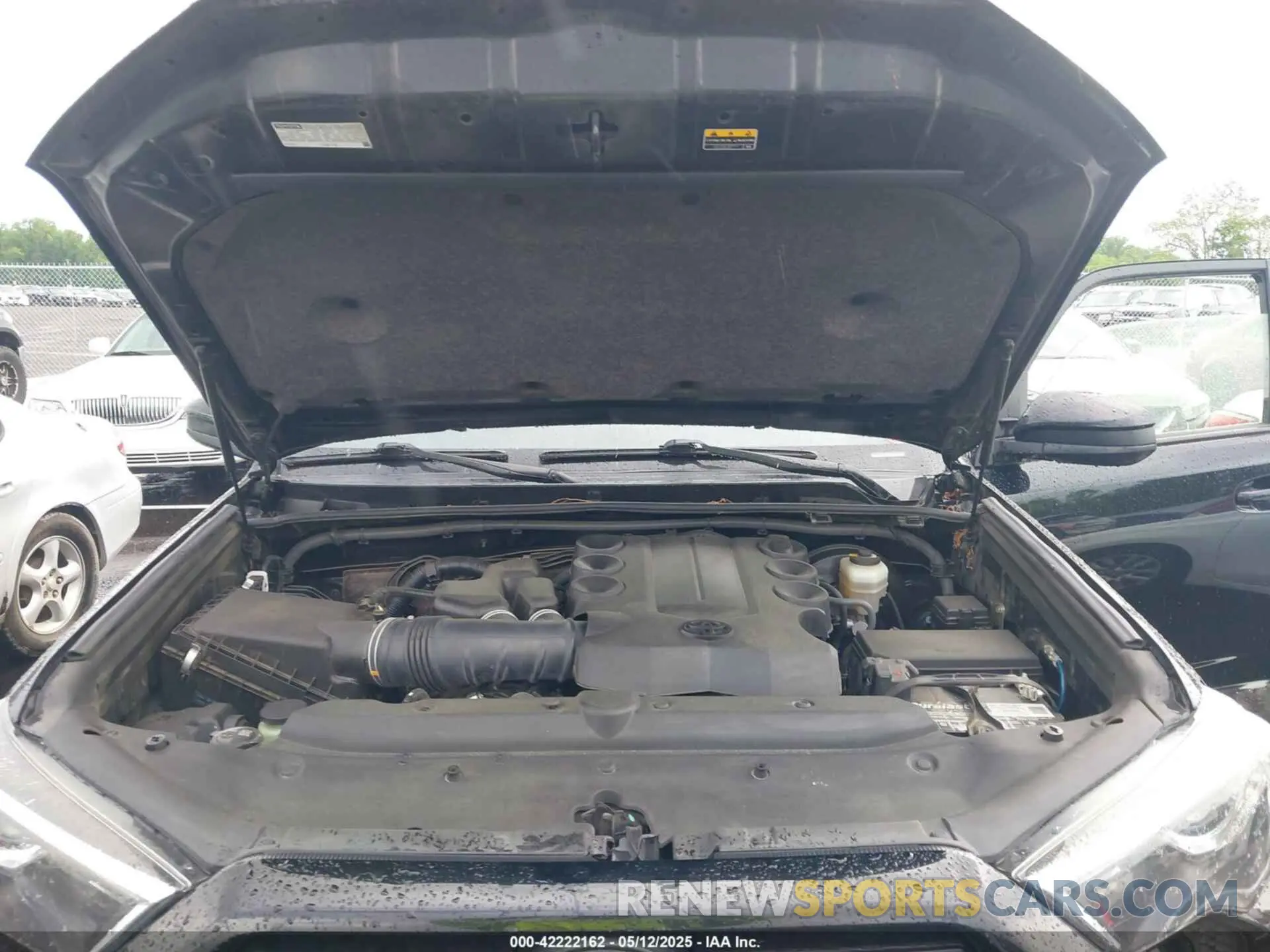 10 fotografías del automóvil dañado JTEEU5JRXM5239905 TOYOTA 4RUNNER 2021