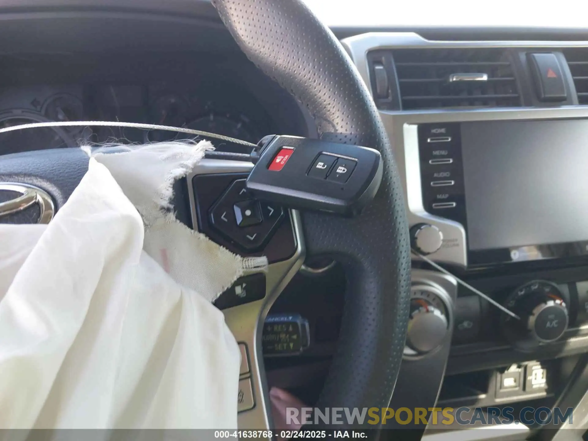 11 fotografías del automóvil dañado JTEFU5JR0M5245152 TOYOTA 4RUNNER 2021
