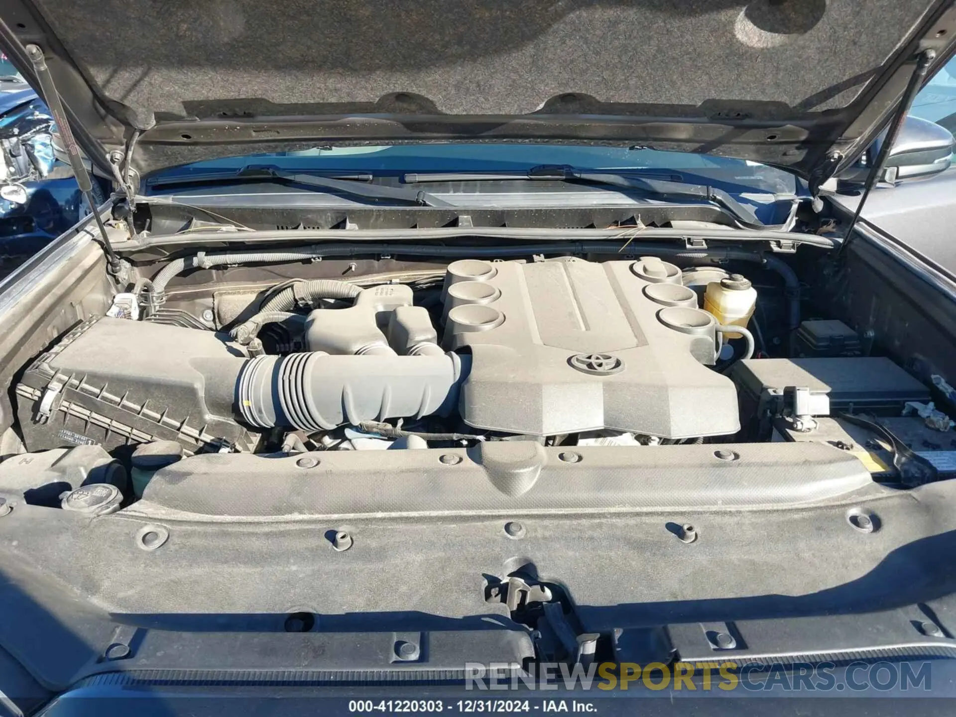 10 fotografías del automóvil dañado JTEFU5JR2M5239305 TOYOTA 4RUNNER 2021