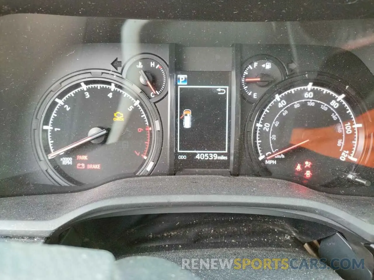 8 fotografías del automóvil dañado JTEFU5JR3M5231357 TOYOTA 4RUNNER 2021