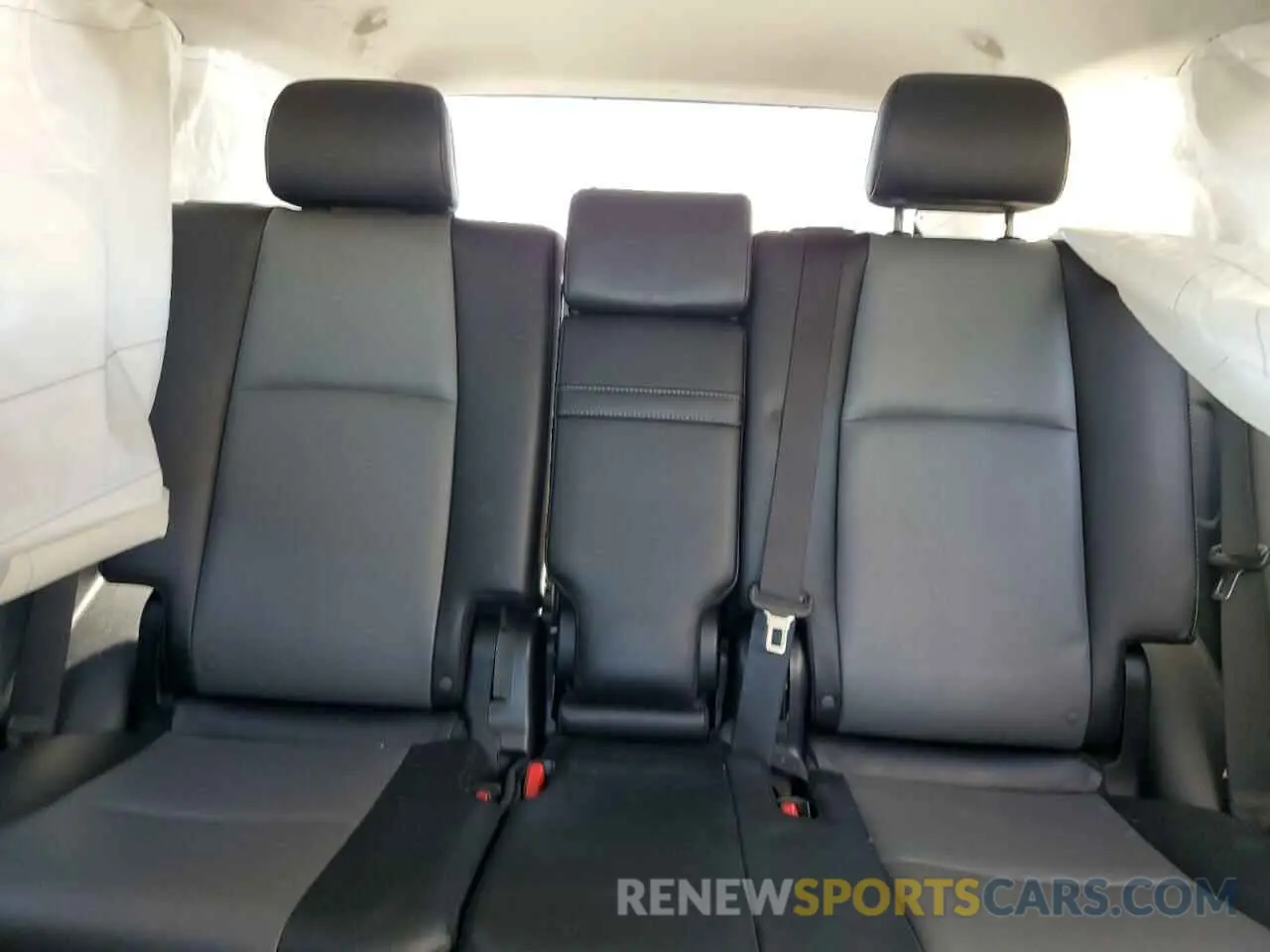 10 fotografías del automóvil dañado JTEFU5JR3M5246389 TOYOTA 4RUNNER 2021