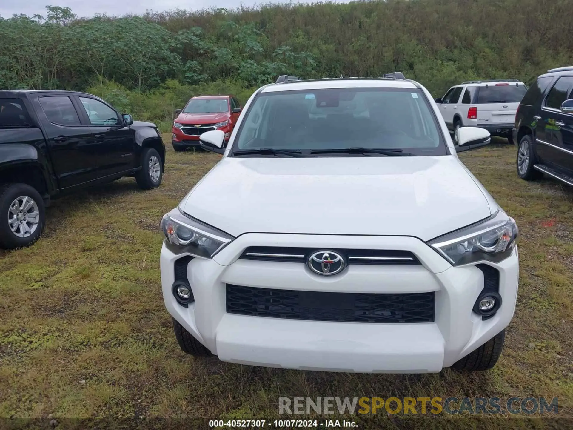 6 fotografías del automóvil dañado JTEFU5JR5M5228704 TOYOTA 4RUNNER 2021