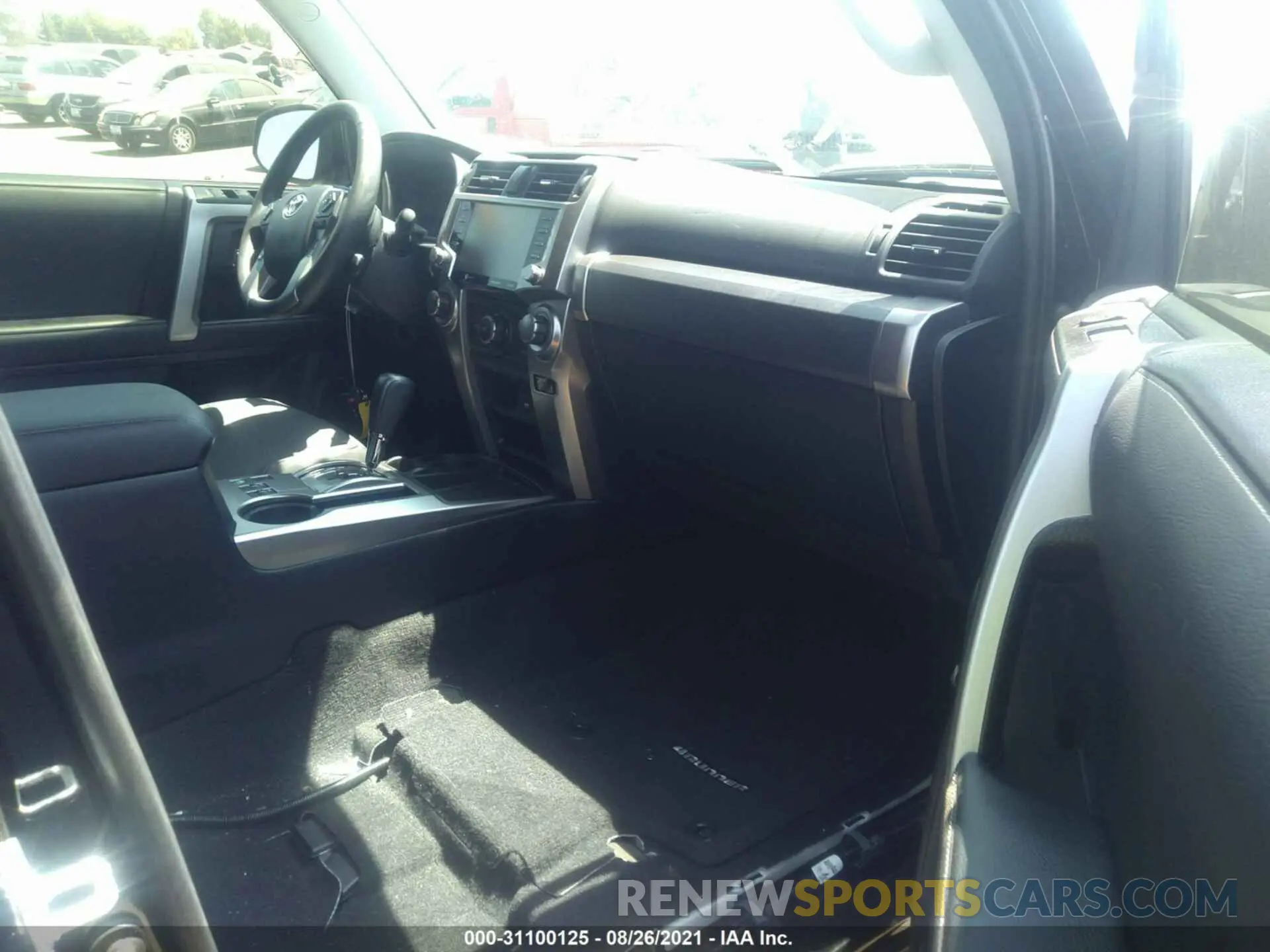 5 fotografías del automóvil dañado JTEFU5JR6M5231336 TOYOTA 4RUNNER 2021