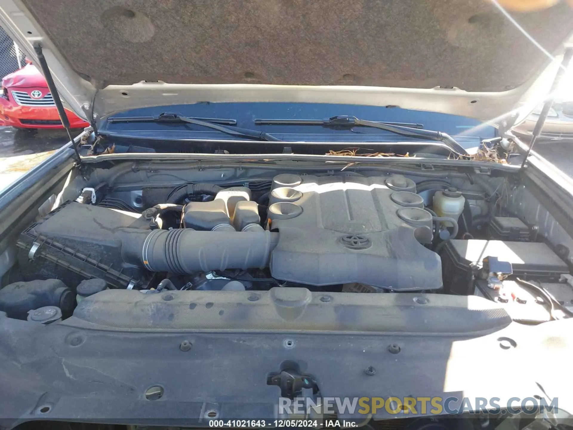 10 fotografías del automóvil dañado JTEFU5JR6M5235323 TOYOTA 4RUNNER 2021