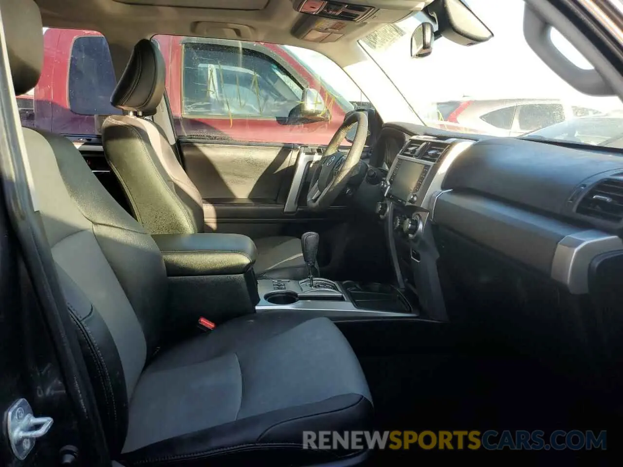 5 fotografías del automóvil dañado JTEFU5JR7M5241762 TOYOTA 4RUNNER 2021