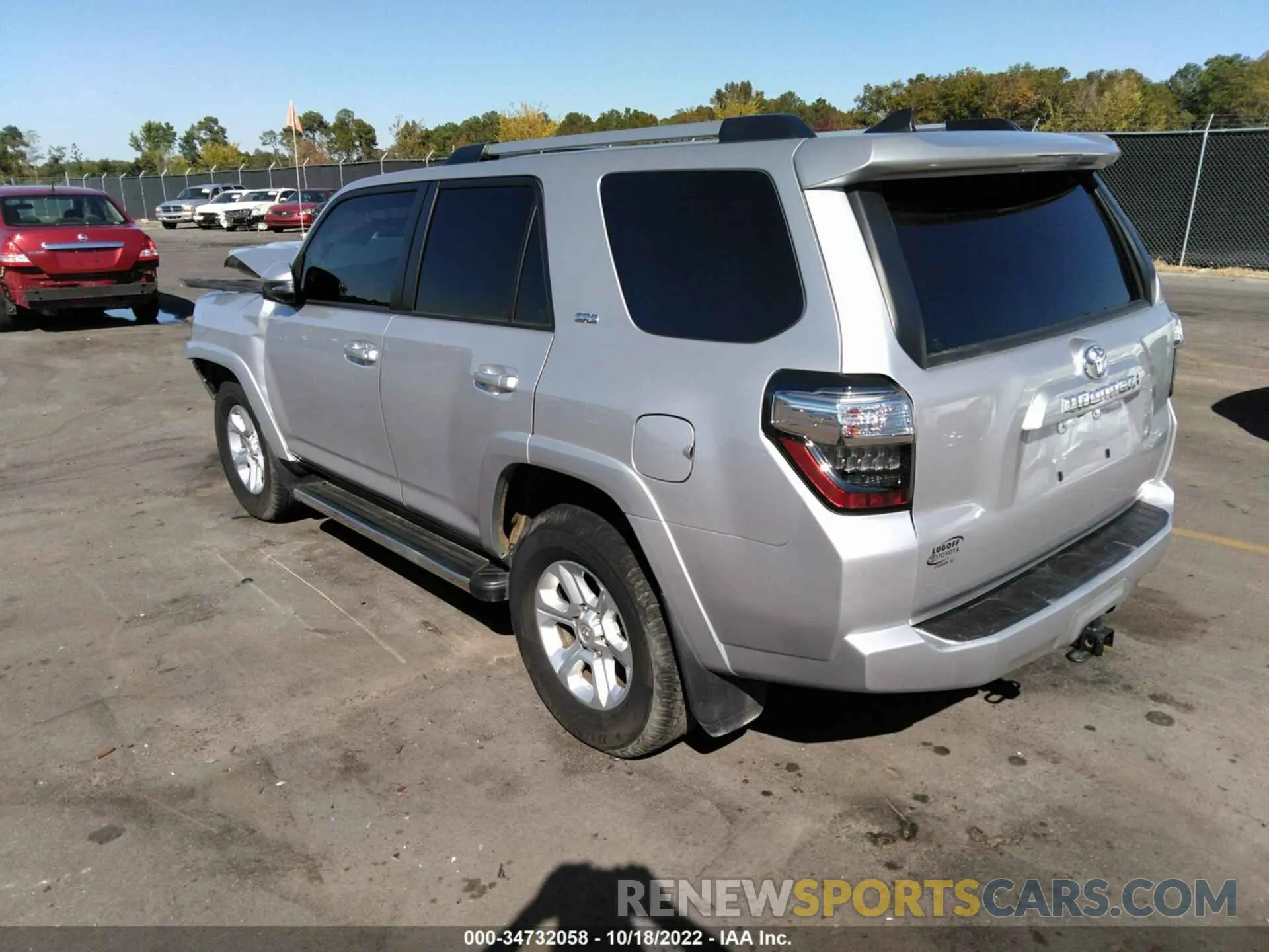 3 fotografías del automóvil dañado JTEFU5JR8M5238997 TOYOTA 4RUNNER 2021