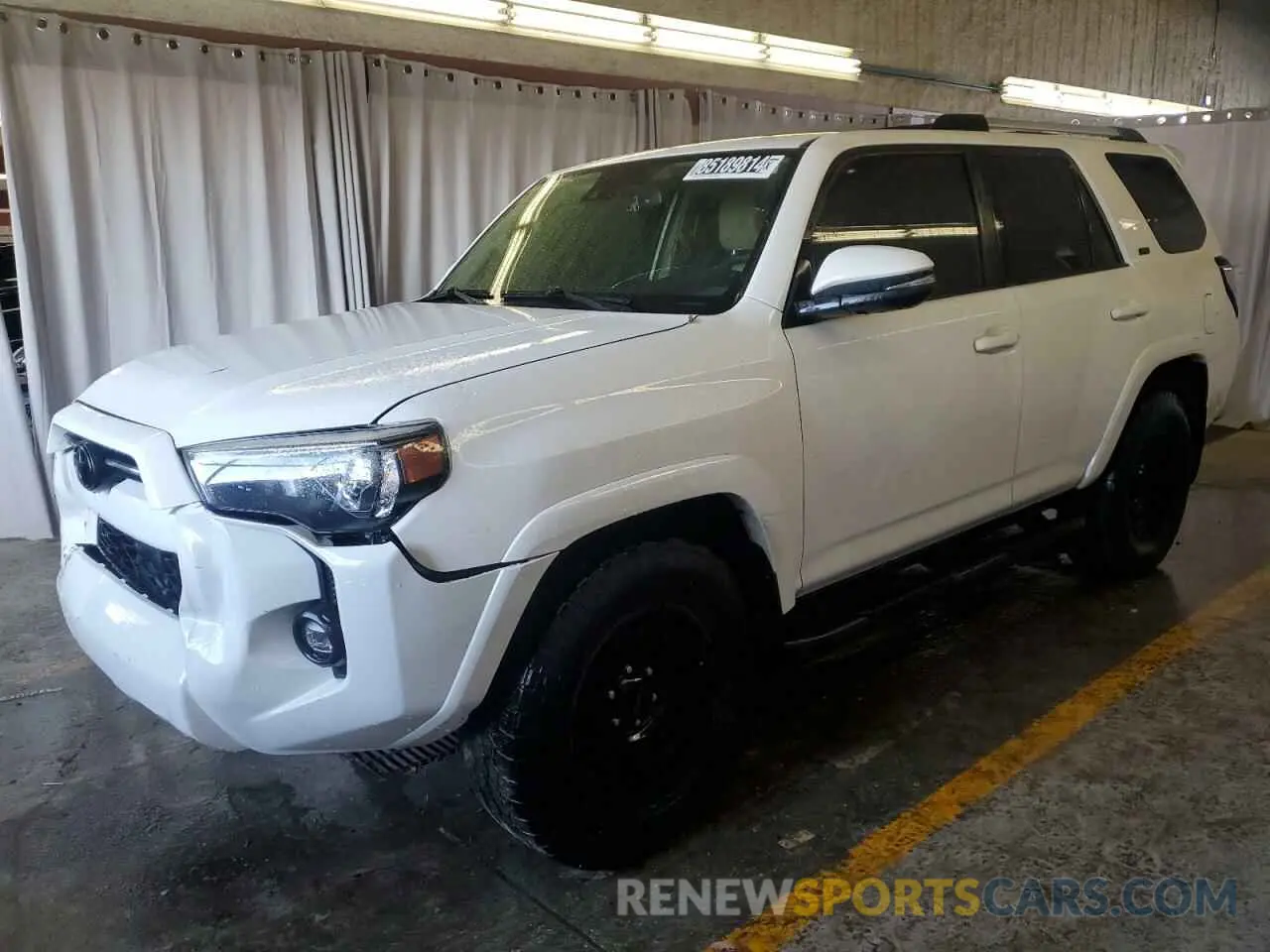 1 fotografías del automóvil dañado JTEFU5JRXM5236619 TOYOTA 4RUNNER 2021
