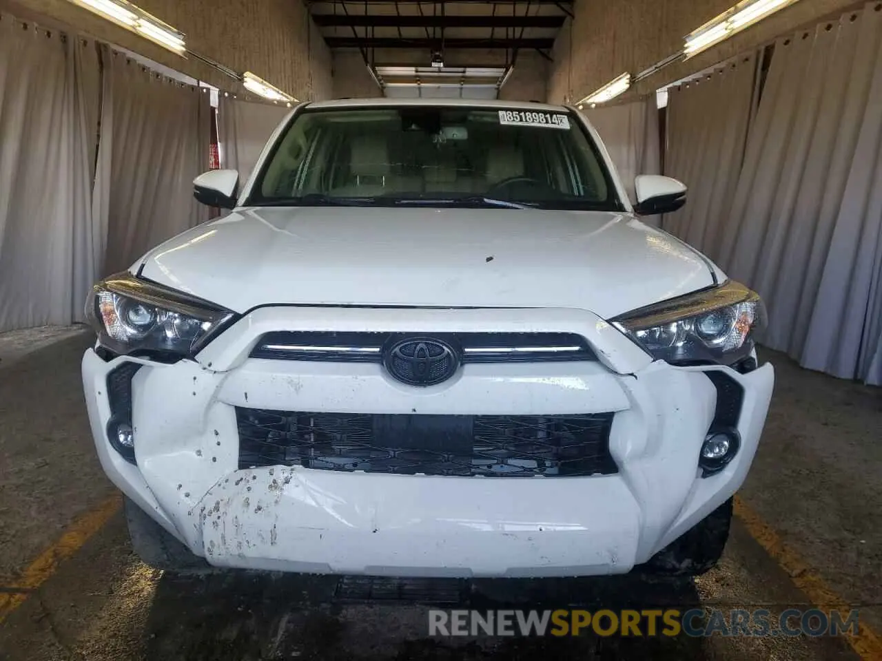 5 fotografías del automóvil dañado JTEFU5JRXM5236619 TOYOTA 4RUNNER 2021