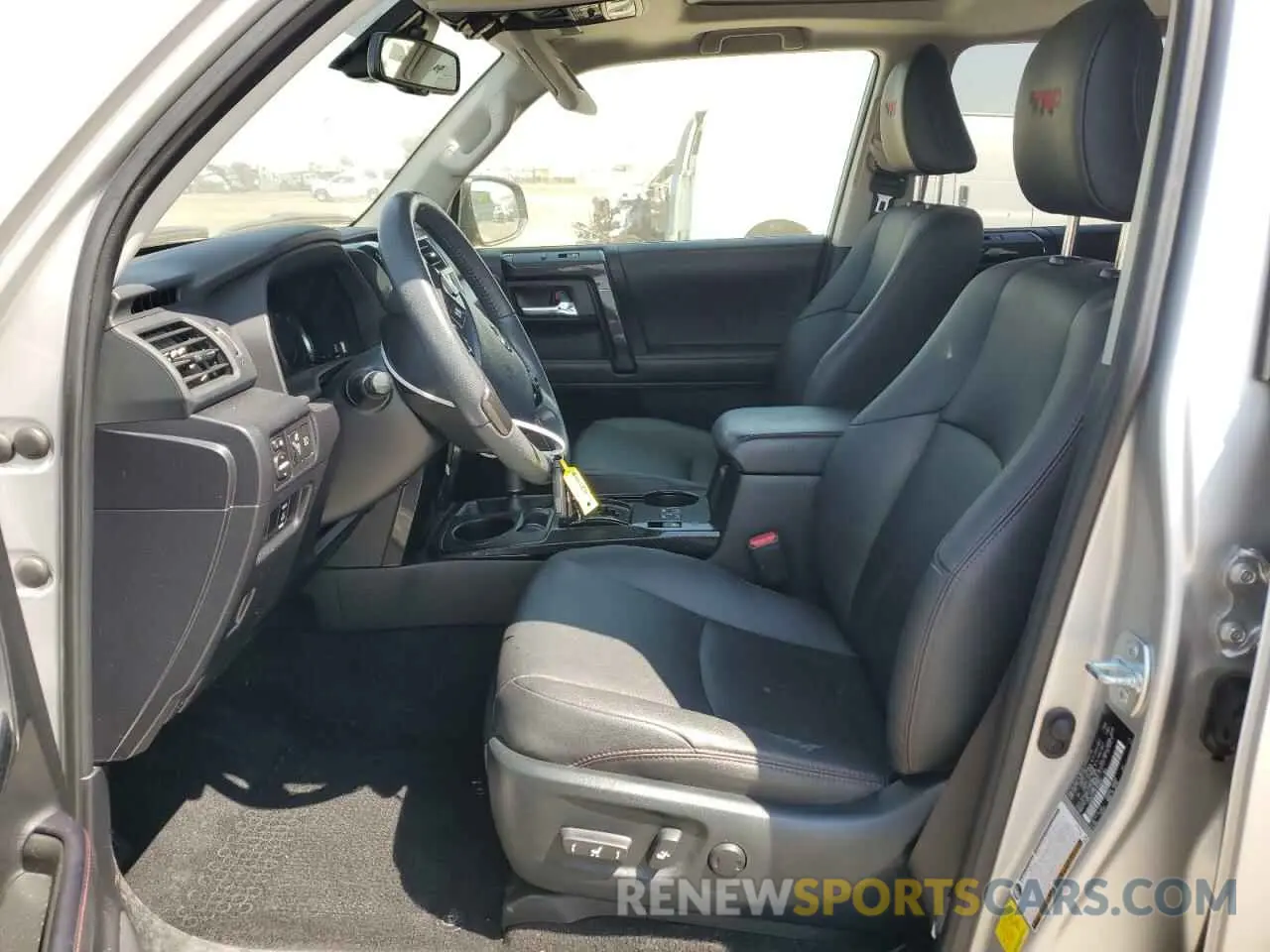 7 fotografías del automóvil dañado JTEHU5JR2M5969093 TOYOTA 4RUNNER 2021