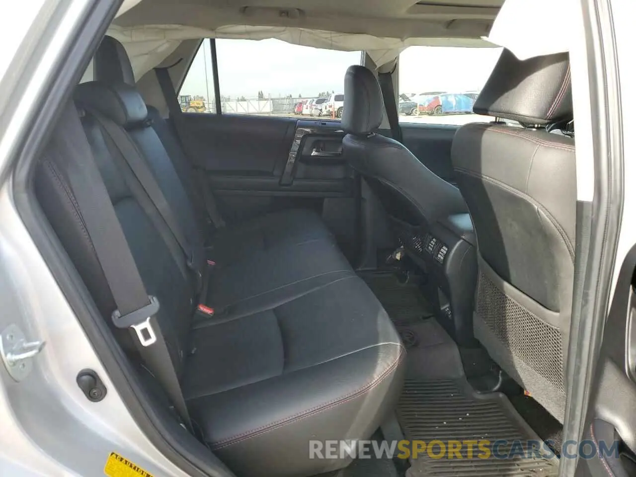 11 fotografías del automóvil dañado JTEHU5JR9M5880489 TOYOTA 4RUNNER 2021