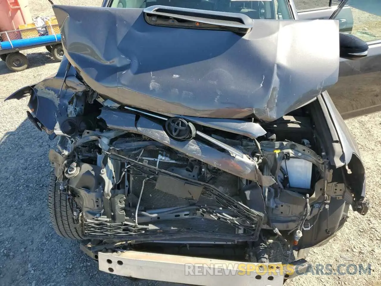 12 fotografías del automóvil dañado JTEHU5JRXM5903651 TOYOTA 4RUNNER 2021
