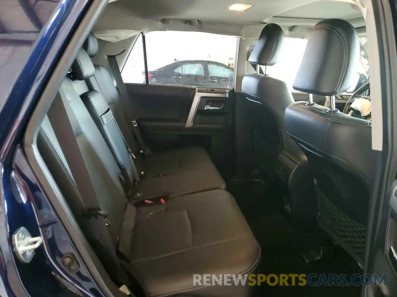 11 fotografías del automóvil dañado JTEKU5JR0M5896733 TOYOTA 4RUNNER 2021