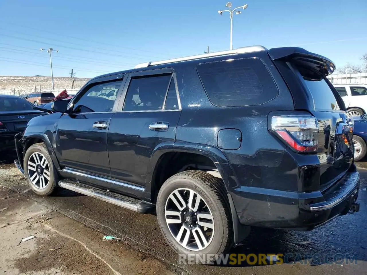 2 fotografías del automóvil dañado JTEKU5JR1M5879911 TOYOTA 4RUNNER 2021
