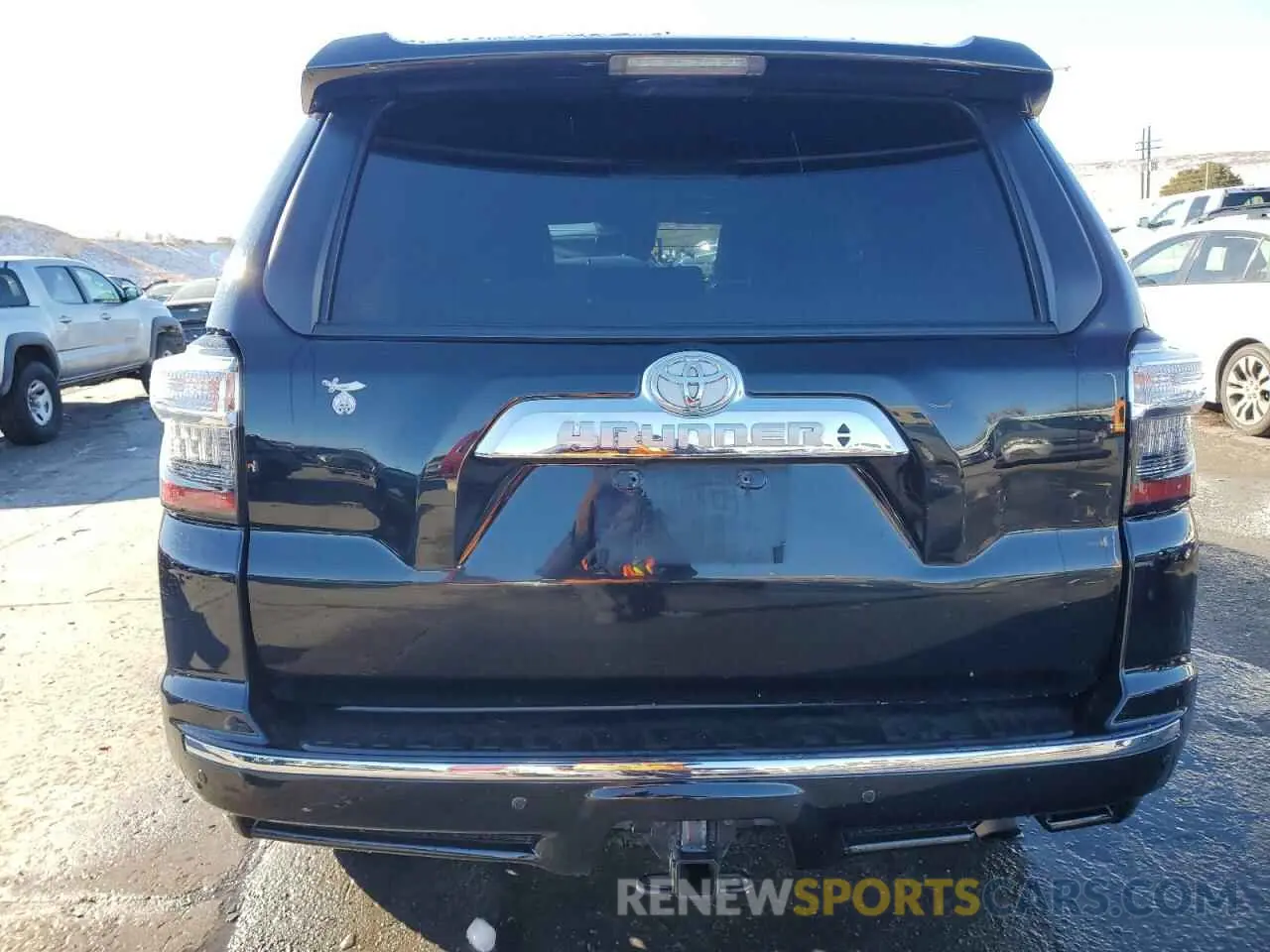6 fotografías del automóvil dañado JTEKU5JR1M5879911 TOYOTA 4RUNNER 2021